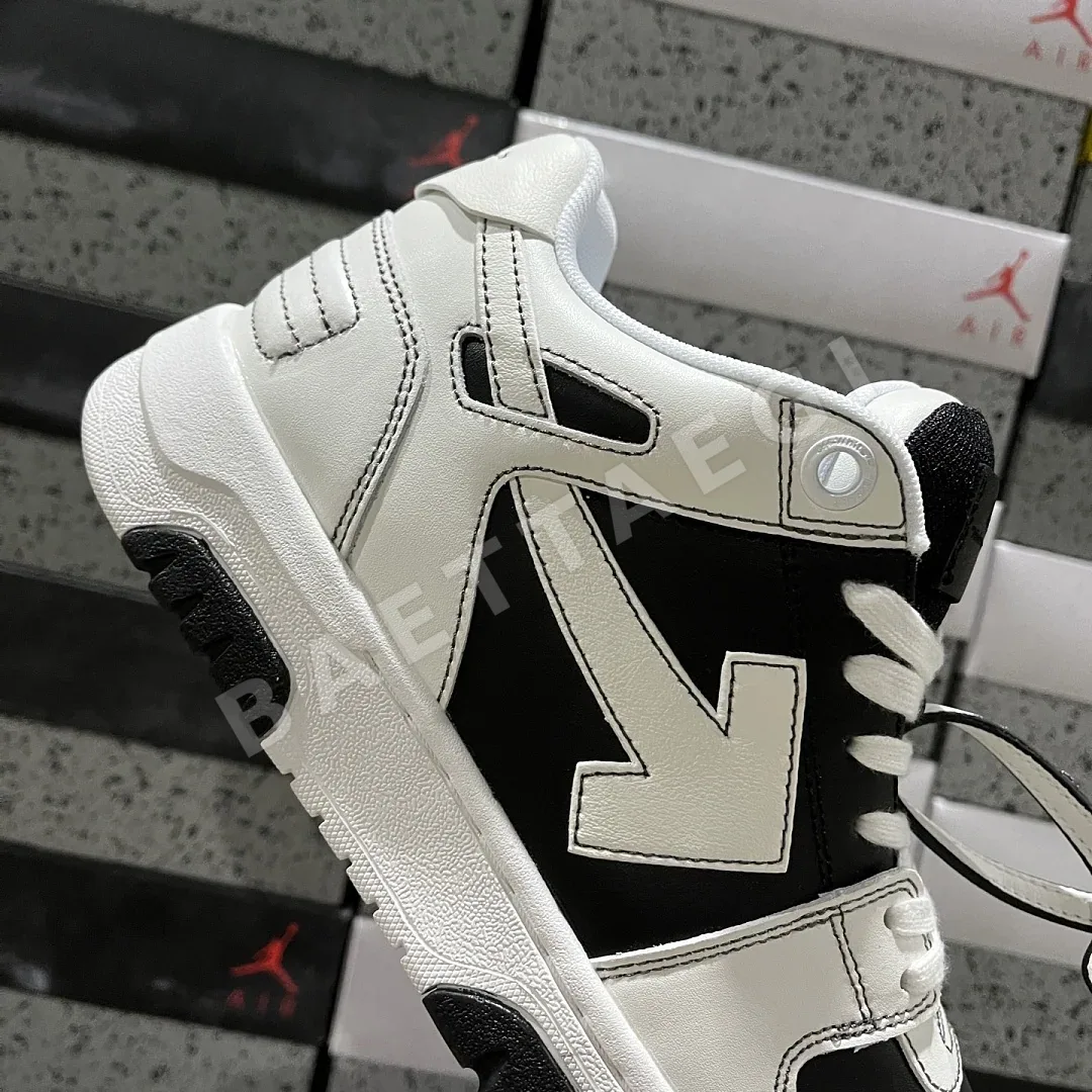 오프화이트 [YC/3A] 아웃 오브 오피스 OOO 로우 탑스 화이트 블랙 202438 Off White Out Of Office OOO Low 상세 이미지 9