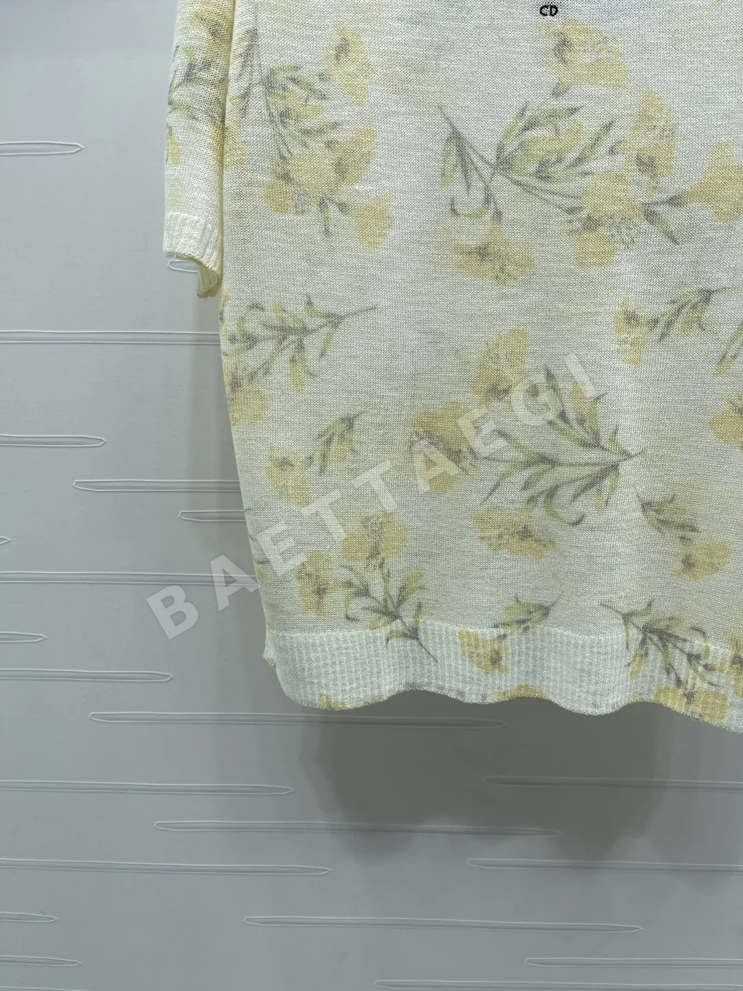 디올 플라워 패턴 라운드넥 여성 반팔 티셔츠 상세 이미지 5