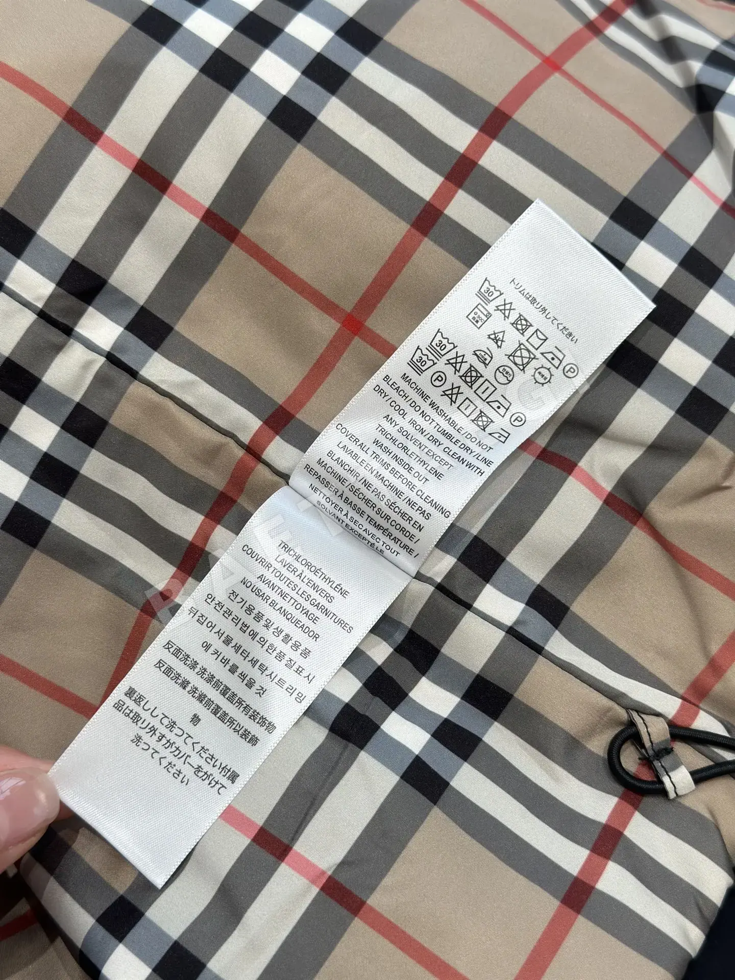 버버리 체크 자수 남성 자켓 상세 이미지 9