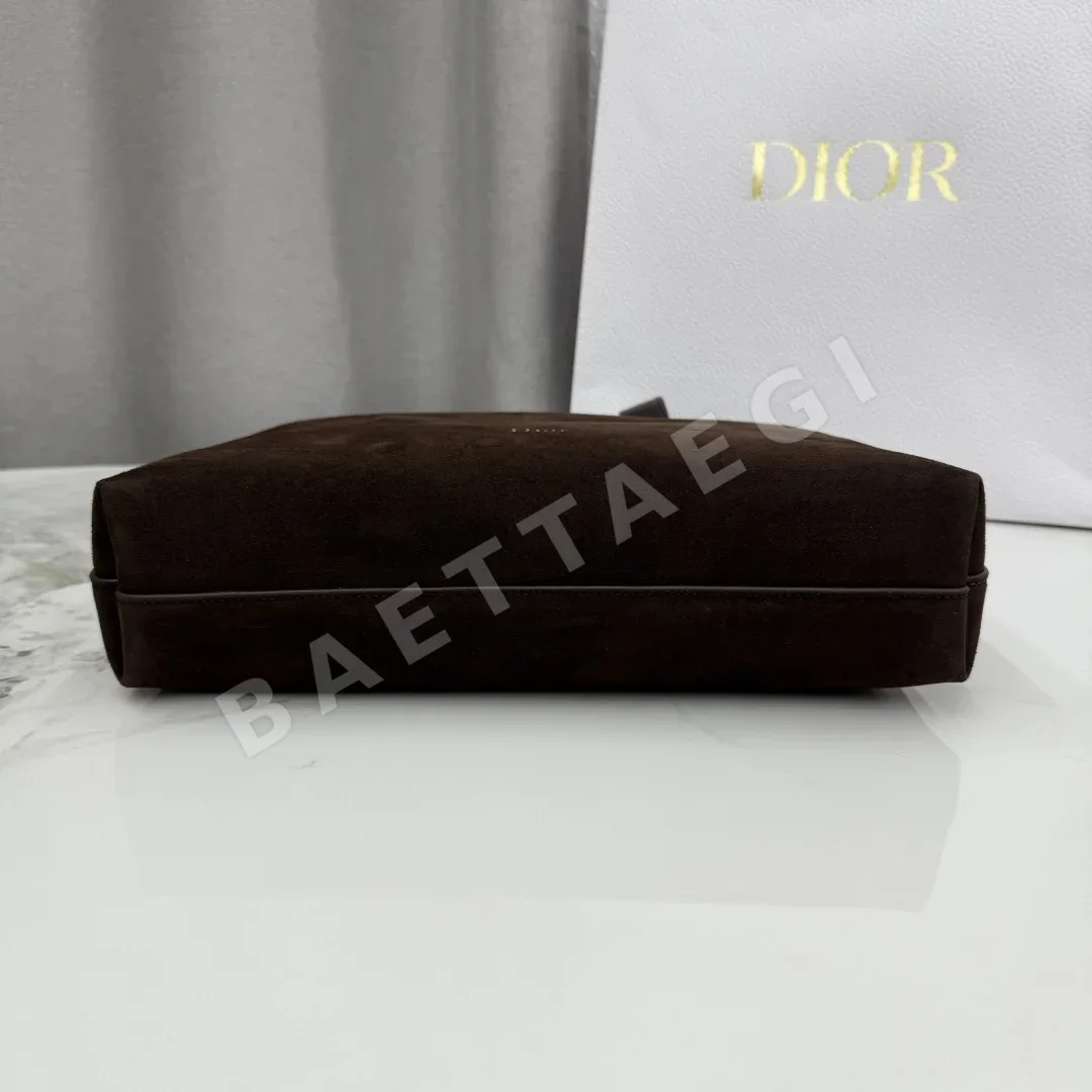 디올 리 호보 스웨이드 미디엄 숄더백 상세 이미지 8