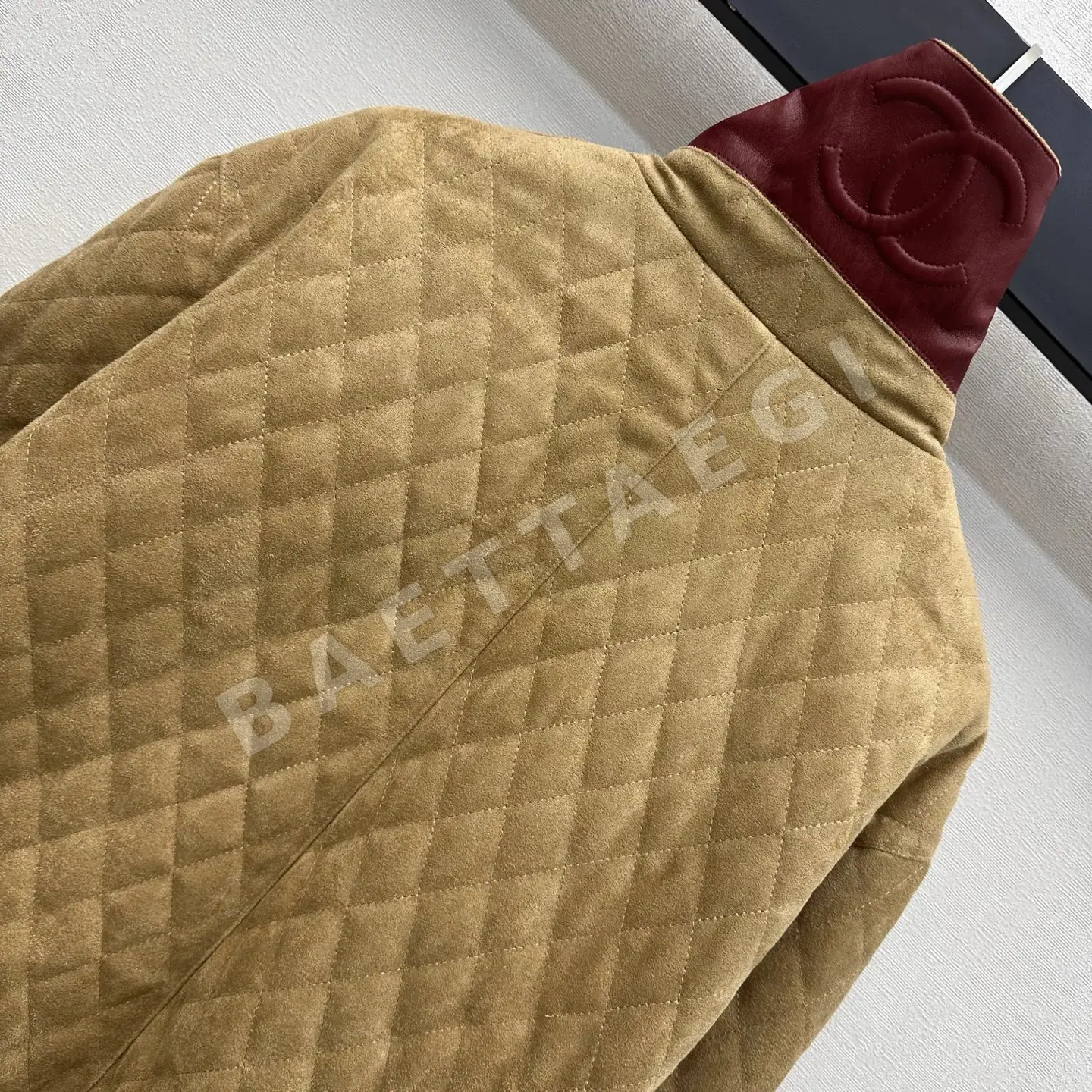 샤넬 스웨이드 퀼팅 여성 자켓 상세 이미지 7