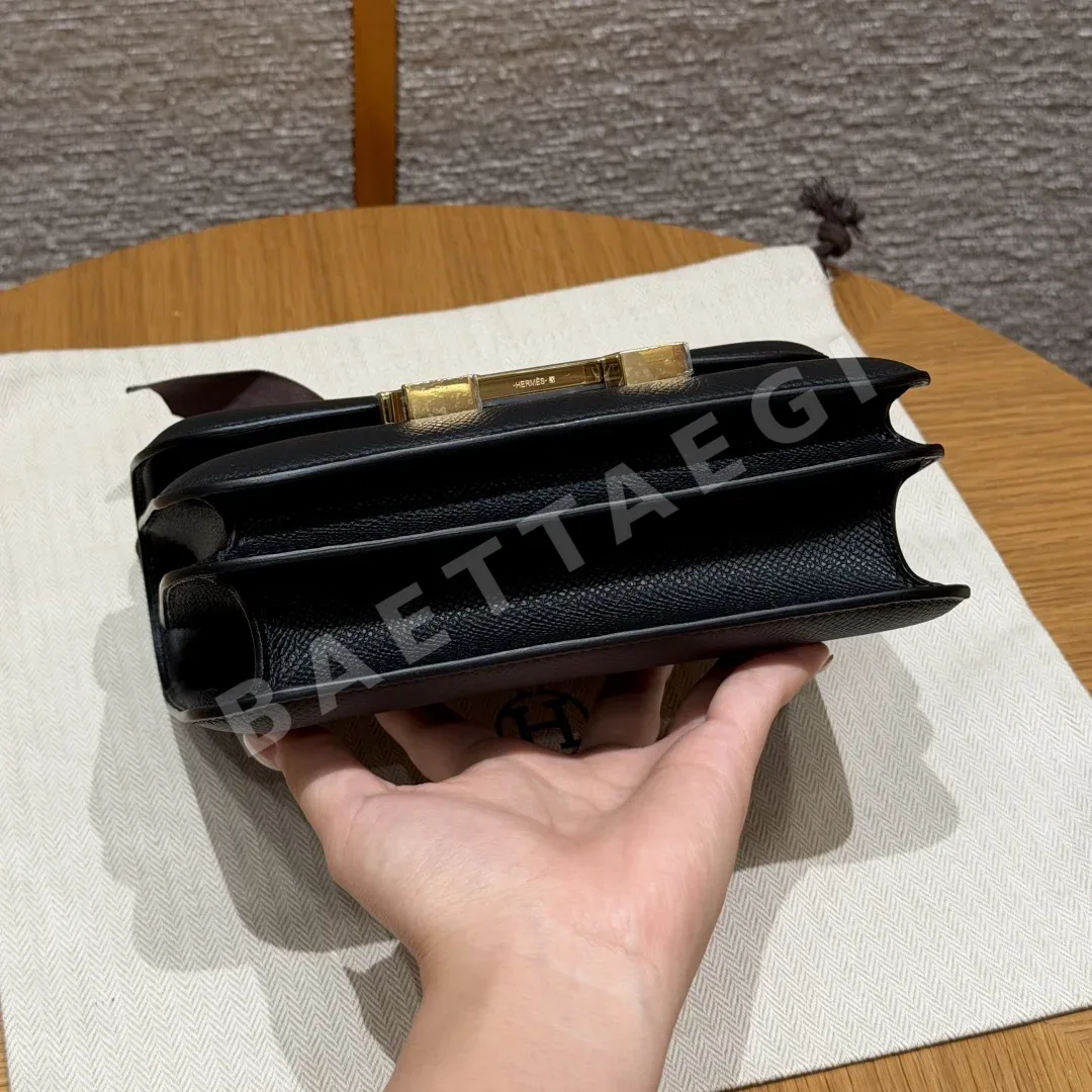 에르메스 콘스턴스 18 cm 블랙 앱송 가죽 가방 상세 이미지 5