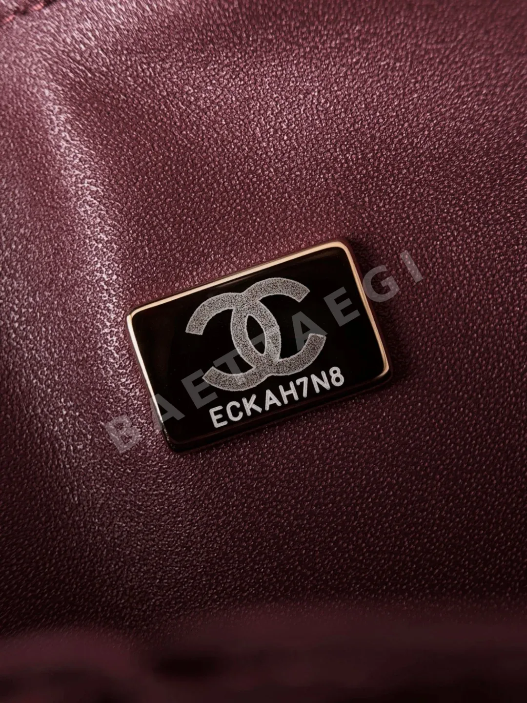 샤넬 다크 레드 금장 가방 상세 이미지 8