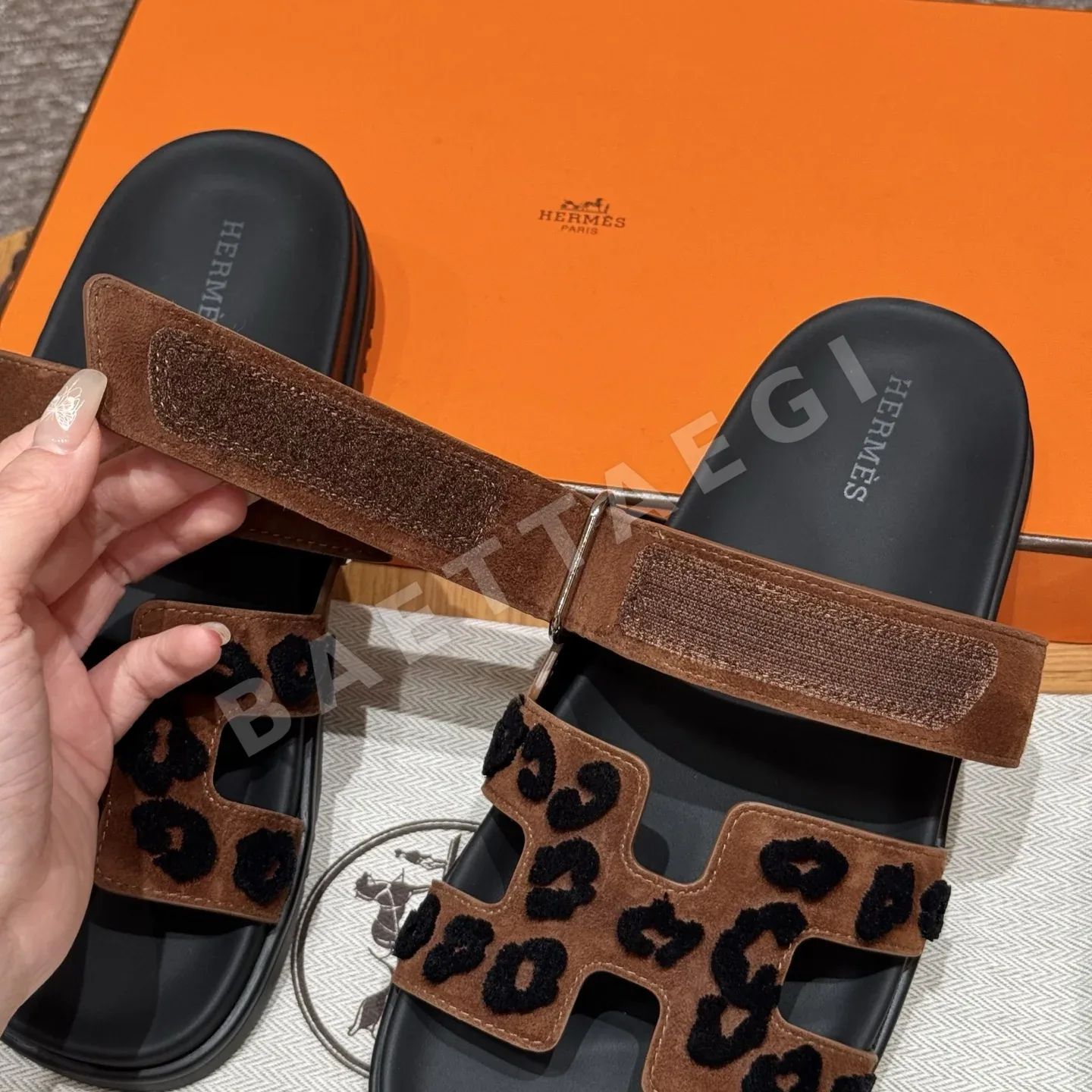 에르메스 시프레 샌들 8379 상세 이미지 4