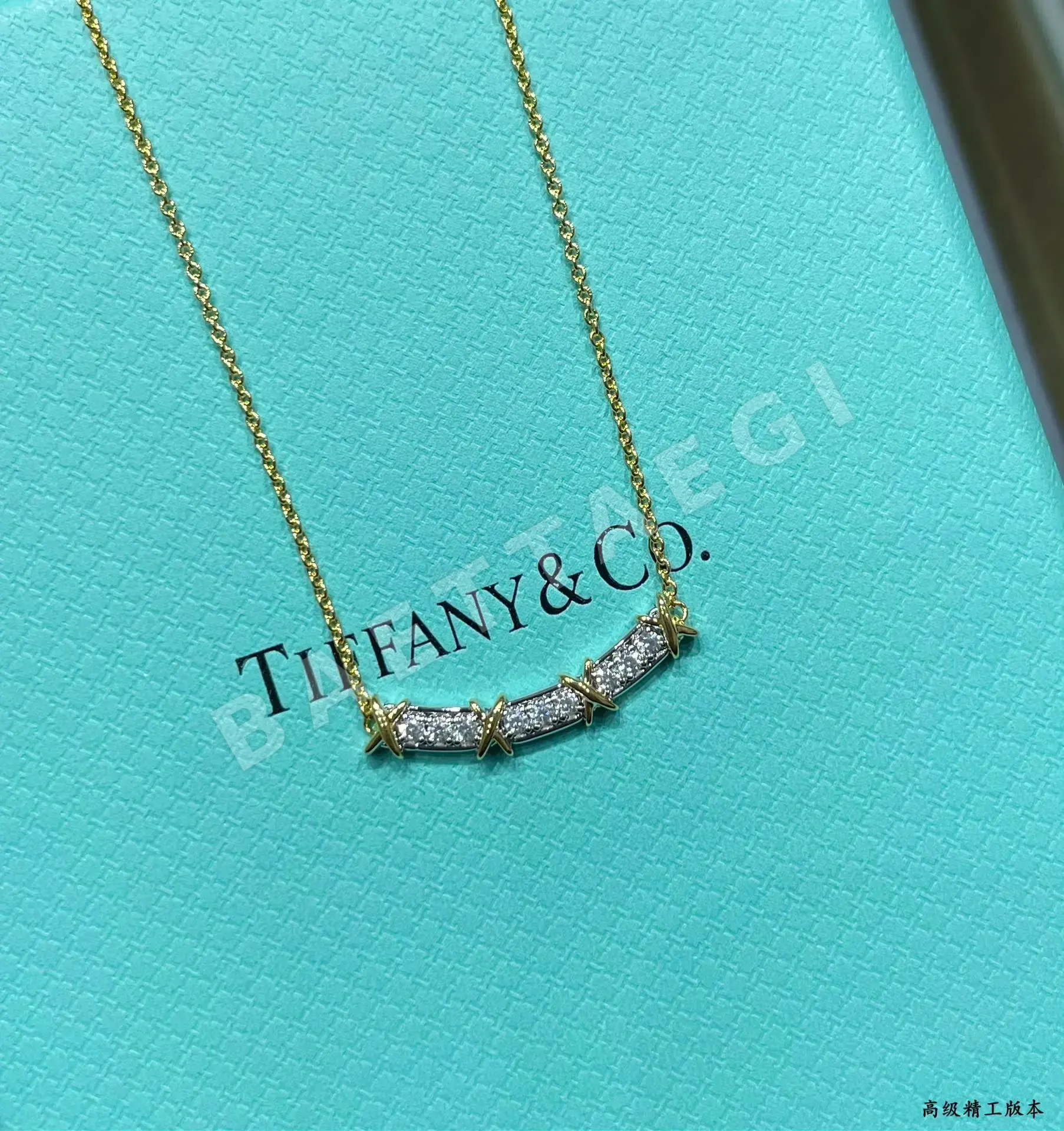 티파니 크로스 컬러 골드 목걸이 상세 이미지 7