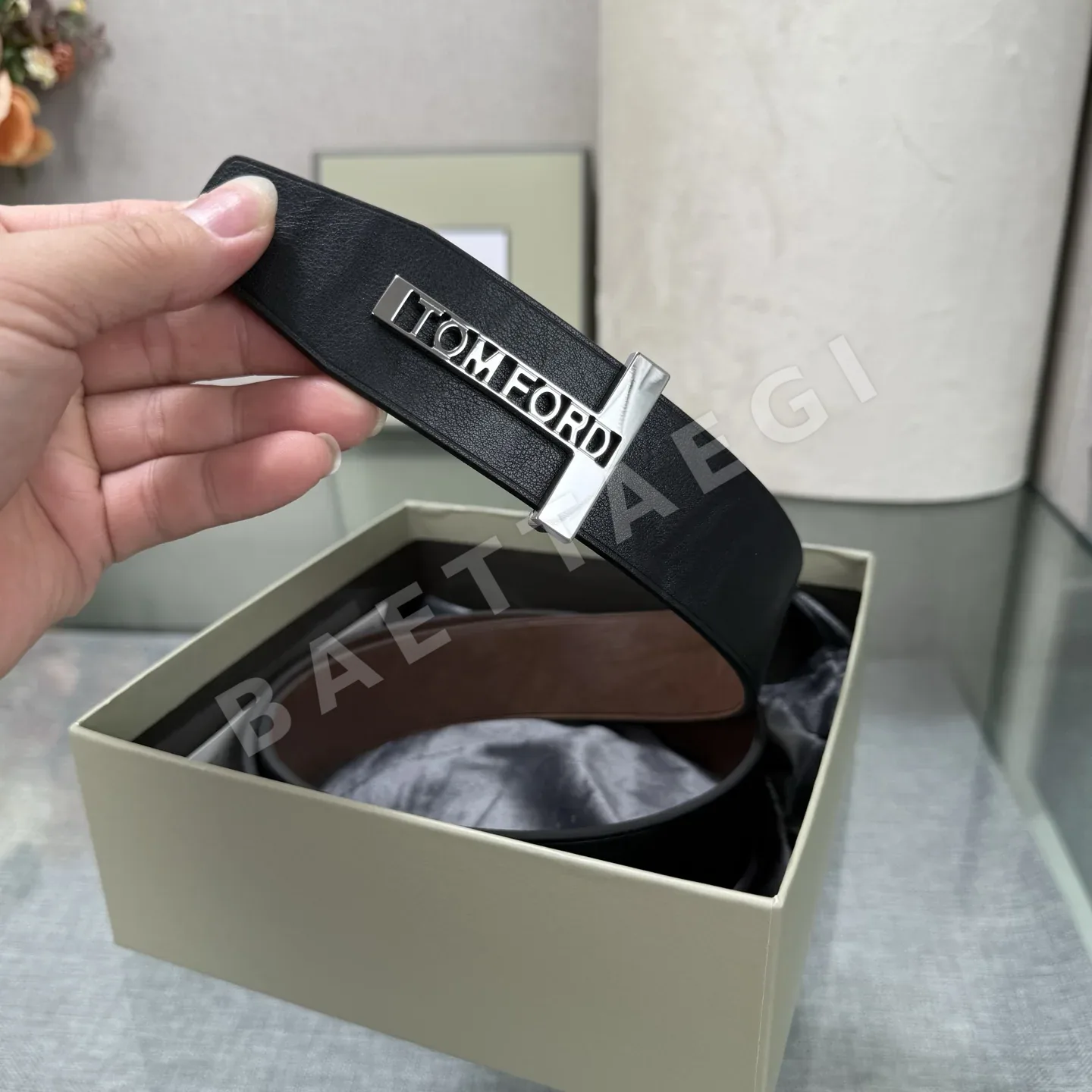 톰포드 양면 탑 그레인 소가죽 벨트 상세 이미지 7