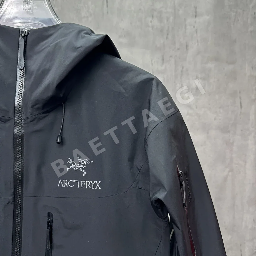 아크테릭스 [TZ] 알파 SV 자켓 6세대 블랙 웨일 200135 Arc'teryx Alpha SV Jacket 6 Black Whale 상세 이미지 9