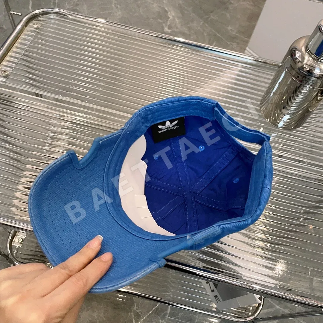 발렌시아가 절개 코튼 자수 베이스볼캡 상세 이미지 7