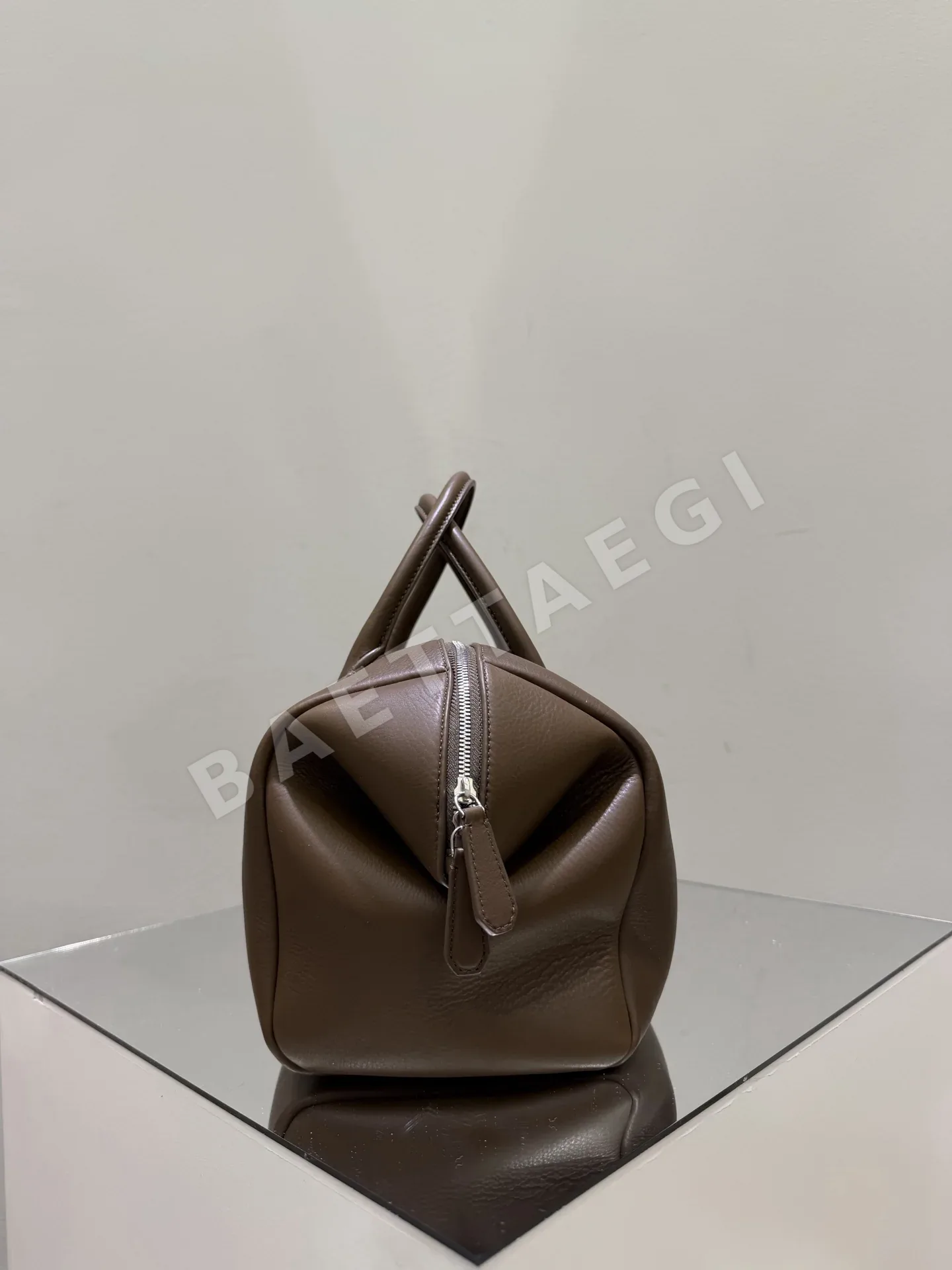 더로우 컴팩트 볼링 백 가방 상세 이미지 3