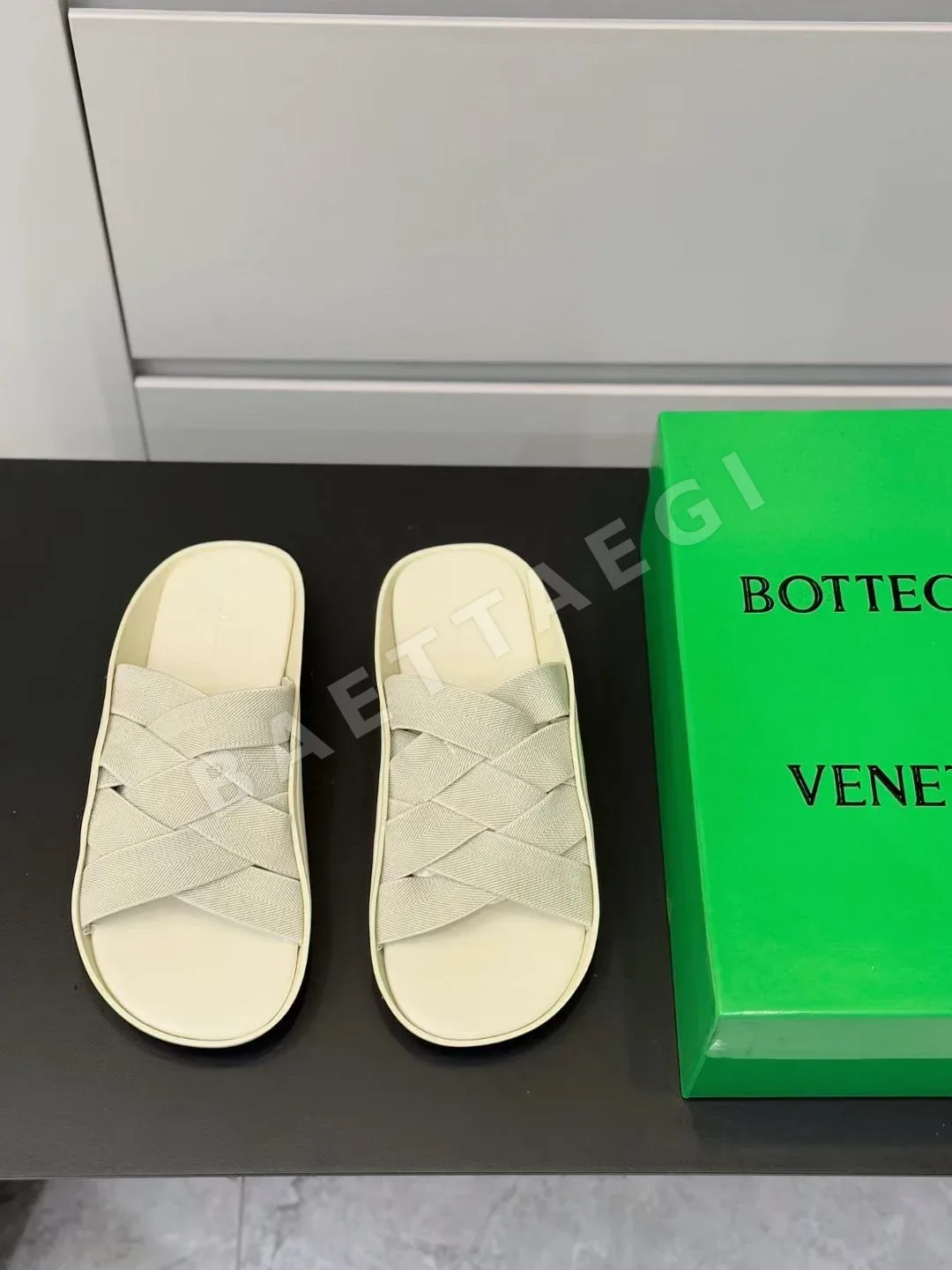 보테가베네타 웨이브 뮬 샌들 상세 이미지 2