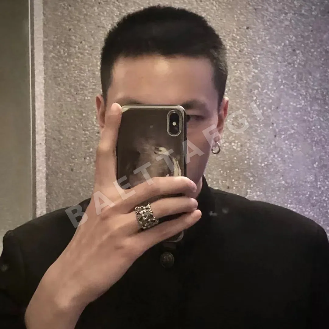 크롬하츠 스무스 귀걸이 상세 이미지 4