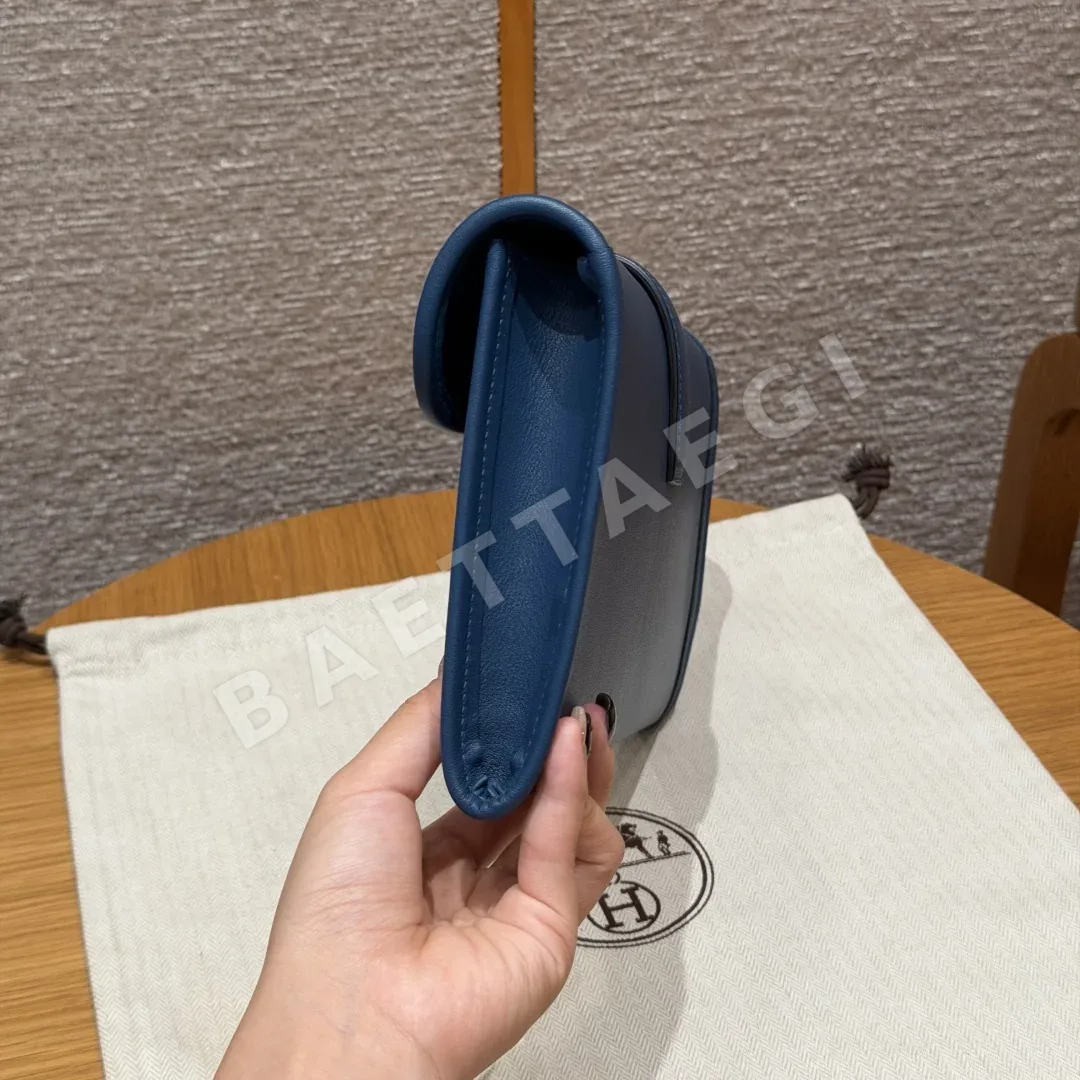 에르메스 스위프트 가죽 클러치백 상세 이미지 4