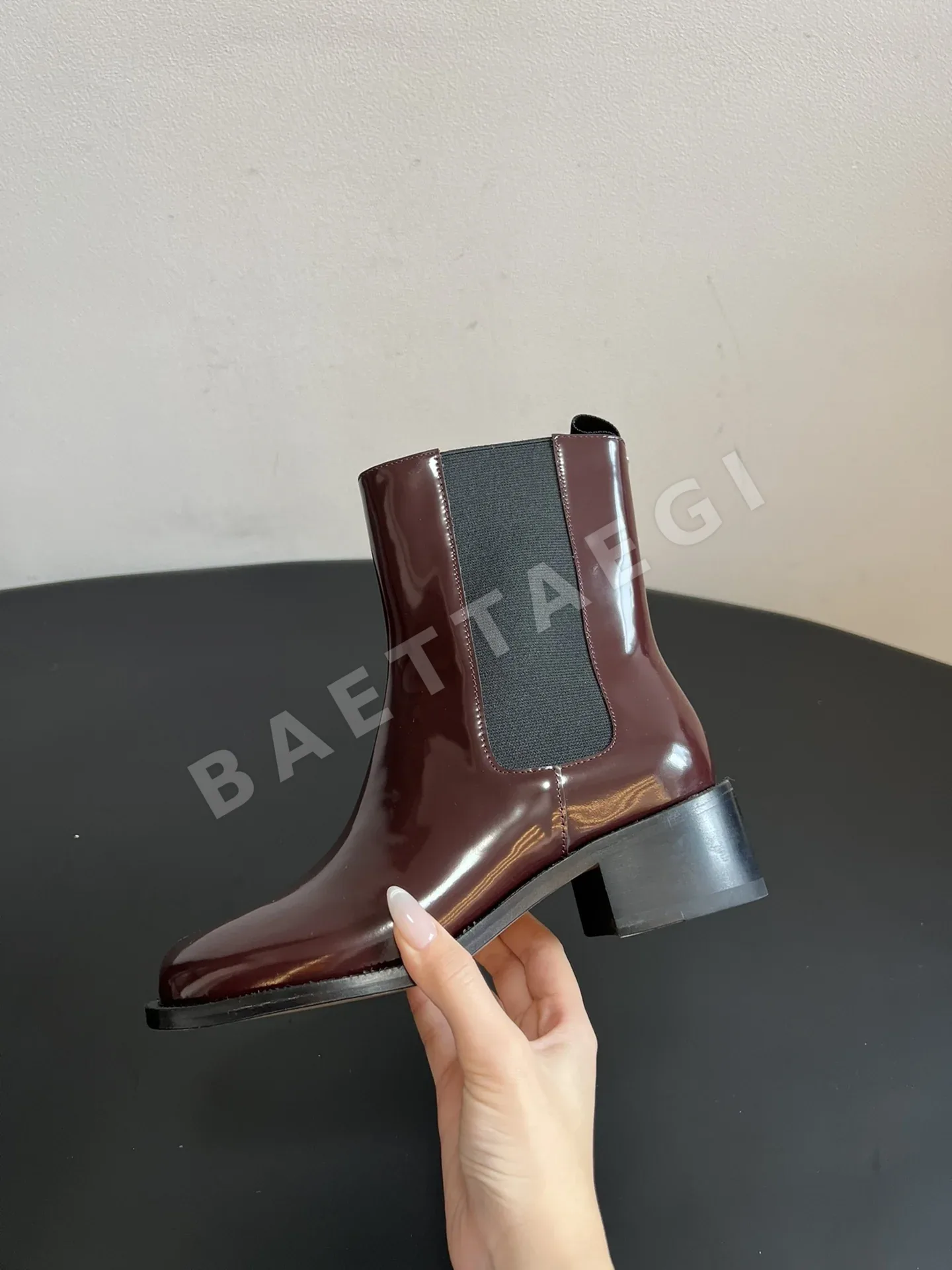 마르지엘라 뉴 스플릿토 첼시 부츠 9041 상세 이미지 6