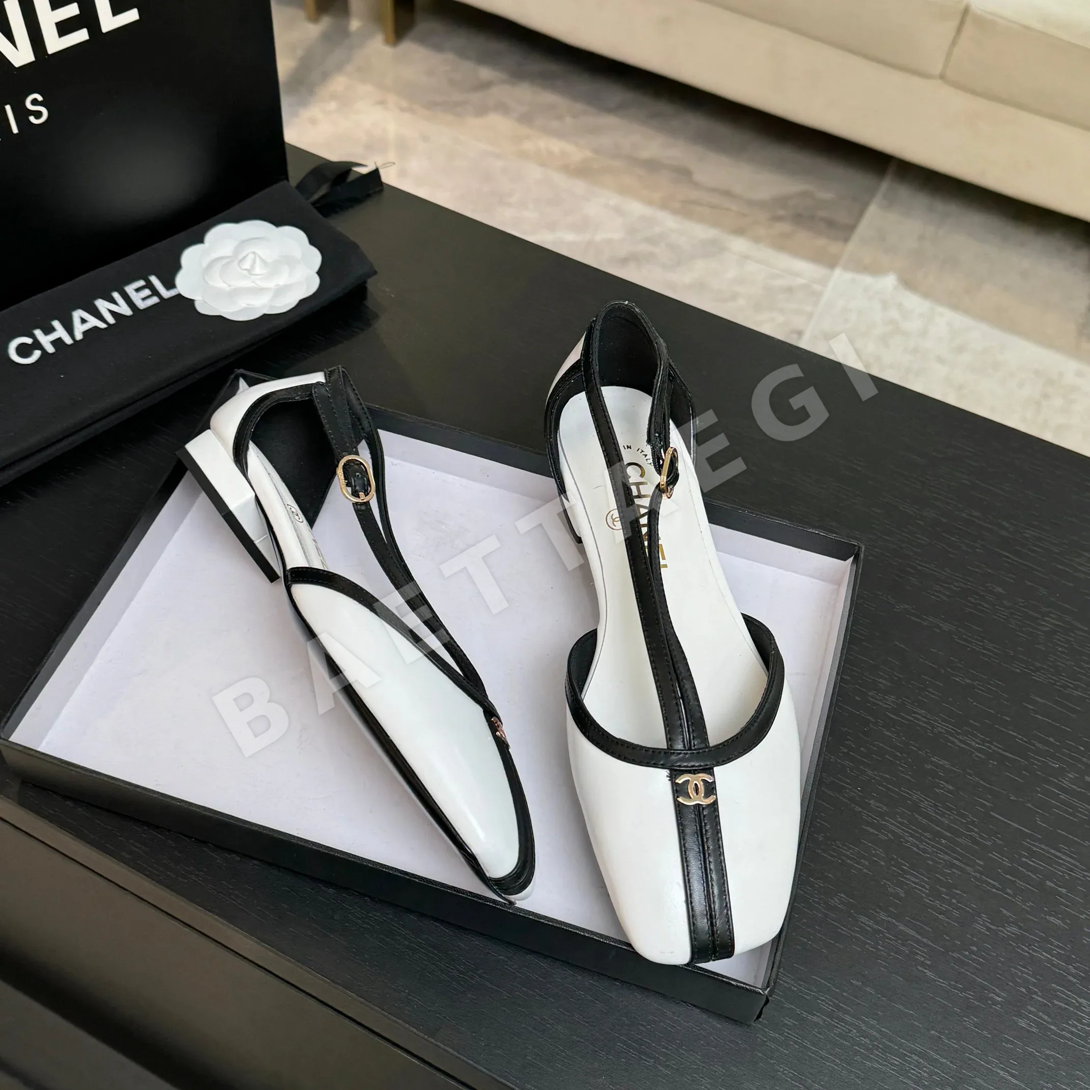 샤넬 더블 C 장식 오픈토 샌들 상세 이미지 6