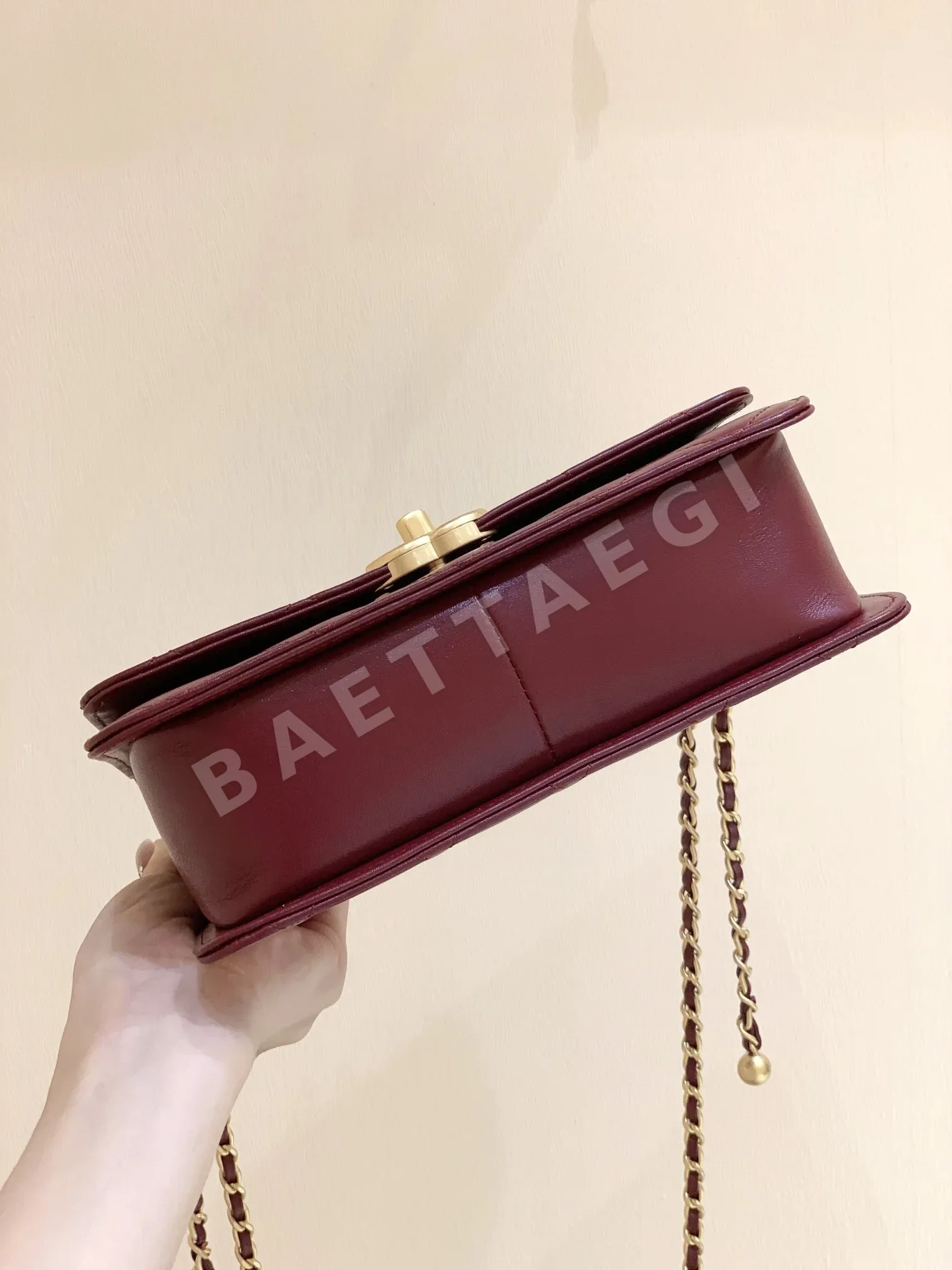샤넬 메티에 다르 더블 골드 비즈 중형 가방 AP2649 상세 이미지 8