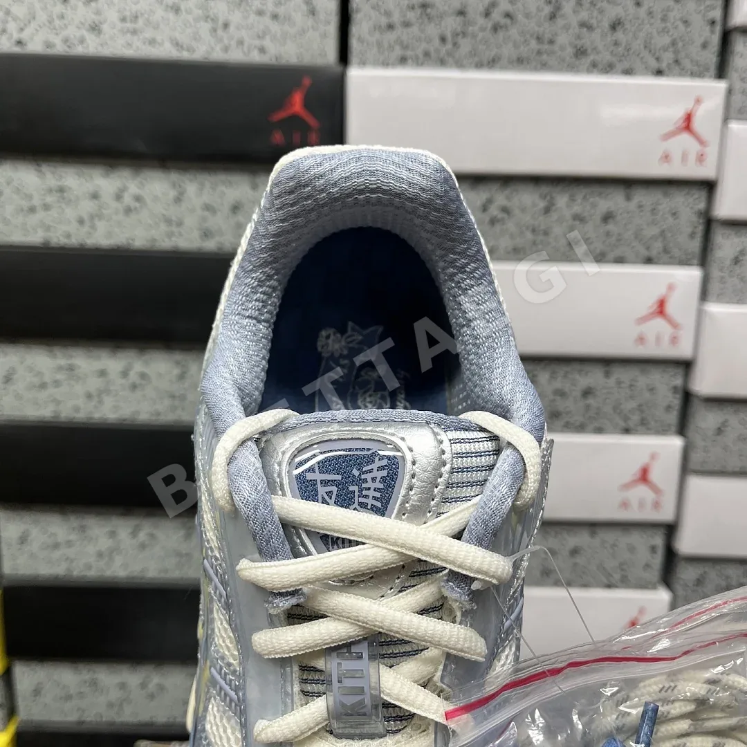 아식스 [ZC] 젤 카야노 12.1 1203B144-102 200427 Asics Gel-Kayano 12.1 Kith Voyage 상세 이미지 4