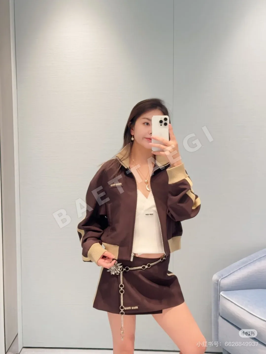 미우미우 사이드 스트라이프 자수 여성 자켓 상세 이미지 7