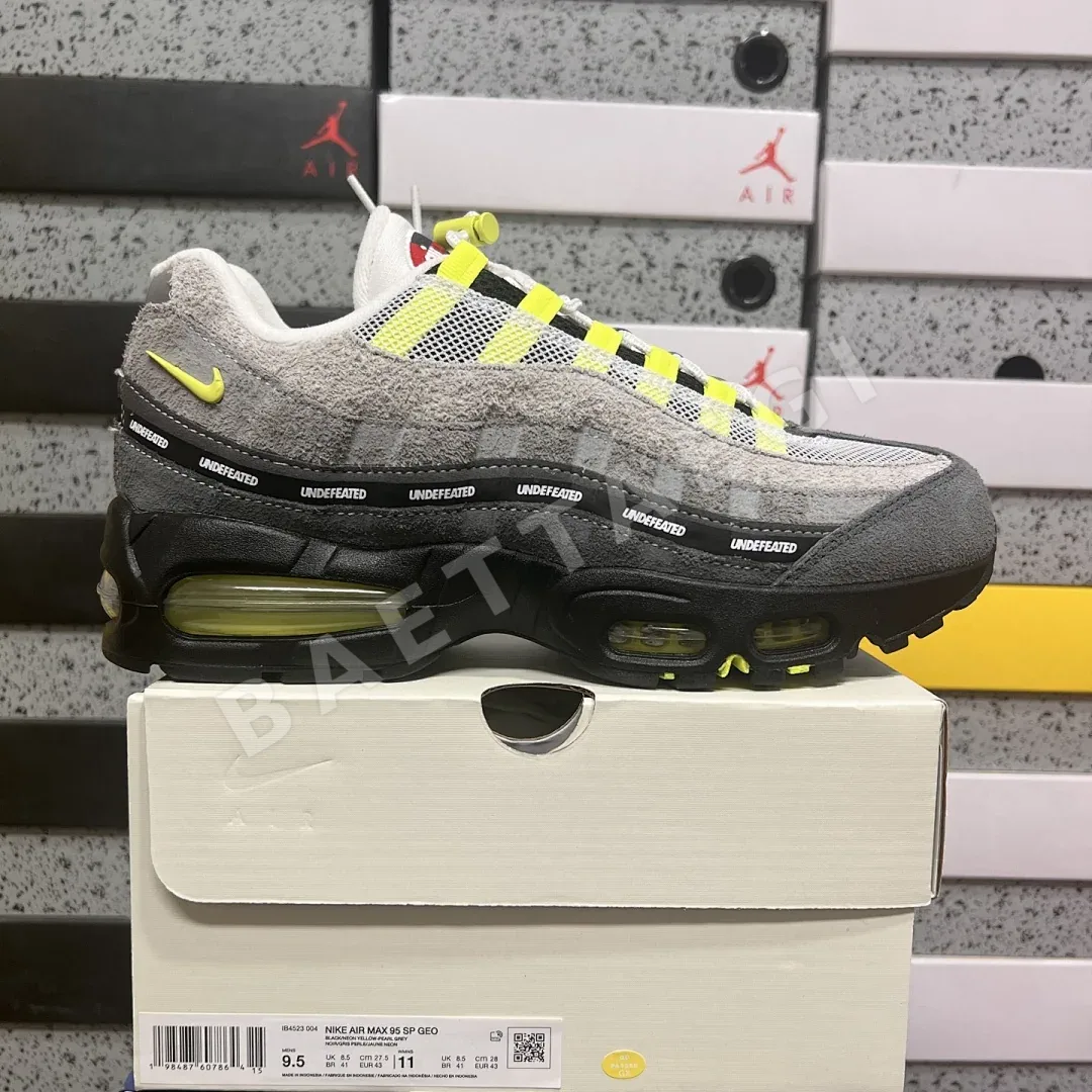 나이키 [GX] 에어 맥스 95 SP 그린 IB4523-004 201268 Nike Air Max 95 SP Undefeated Geo NYC