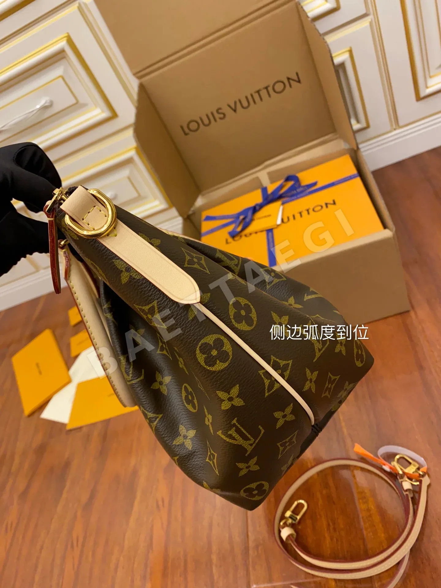 루이비통 M48814 가방 상세 이미지 2