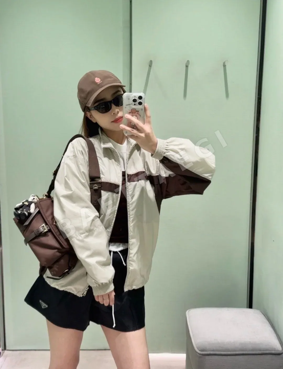 프라다 컬러 블록 나일론 여성 자켓 상세 이미지 5
