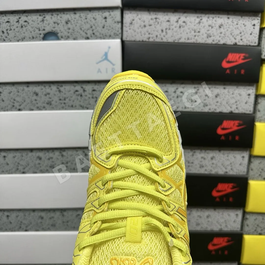 아식스 [KO] 젤 카야노 20 1203A758-750 200451 Asics Gel-Kayano 20 Banana Cream Chrome 상세 이미지 3