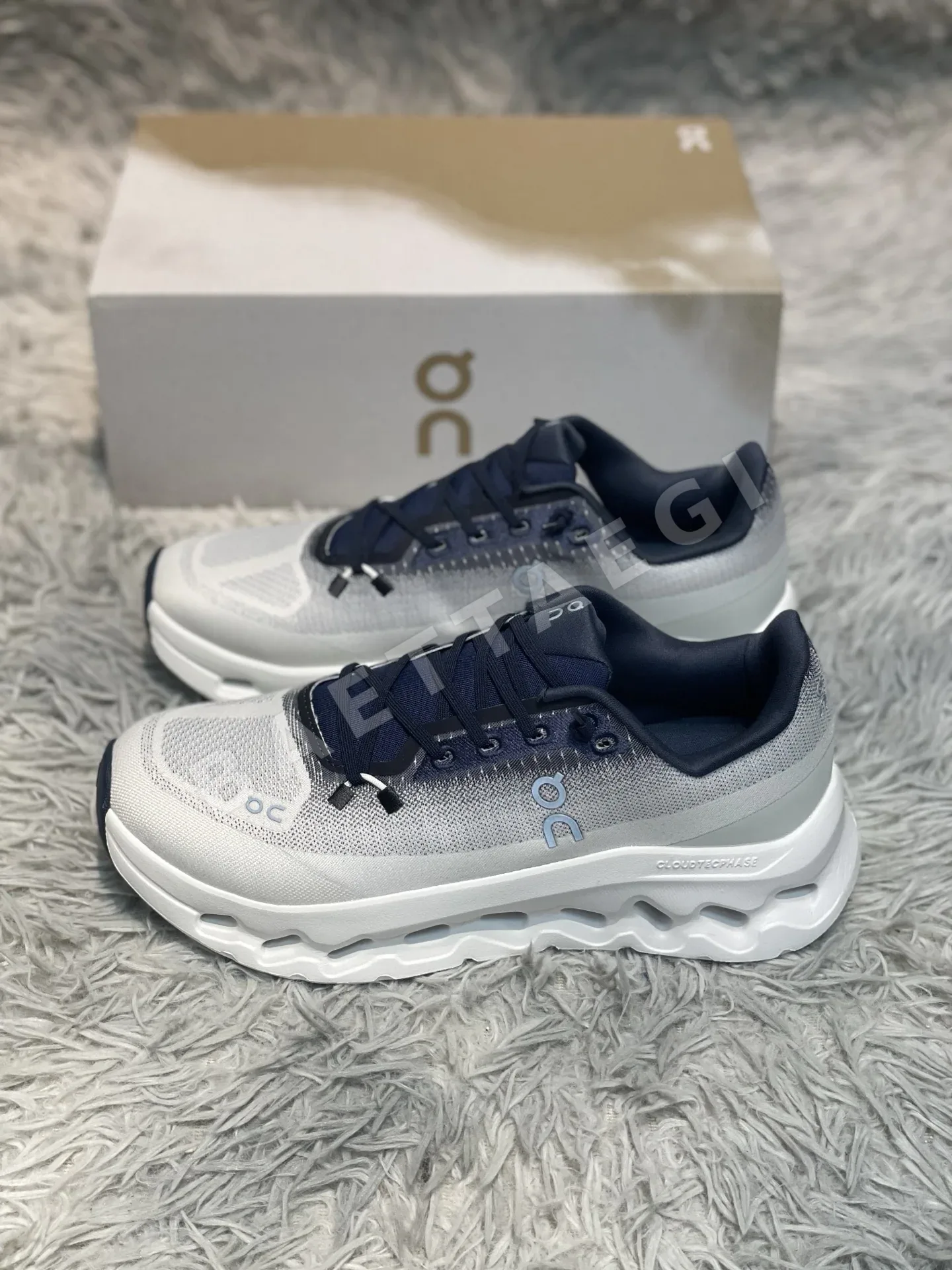 ON 온클라우드 틸트 오프로드 신발 상세 이미지 6