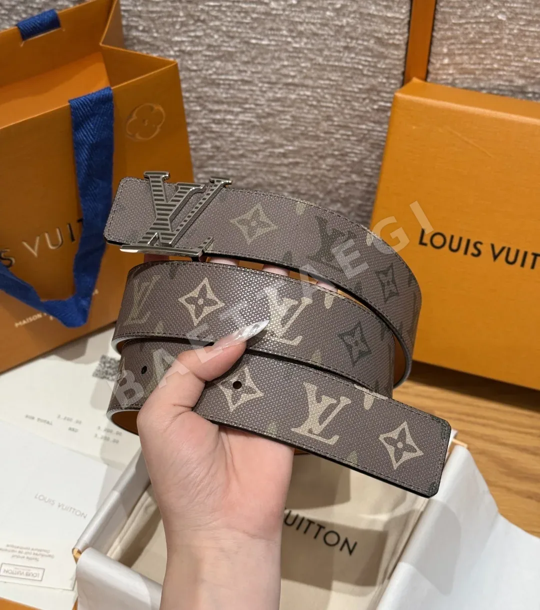 루이비통 디멘션 모노그램 헤리티지 40mm 리버시블 벨트 상세 이미지 3