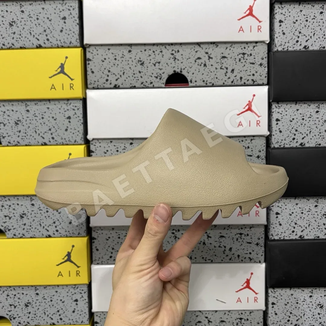 아디다스 [LW] 이지 슬라이드 GW1934 200623 Adidas Yeezy Slide Pure 상세 이미지 3