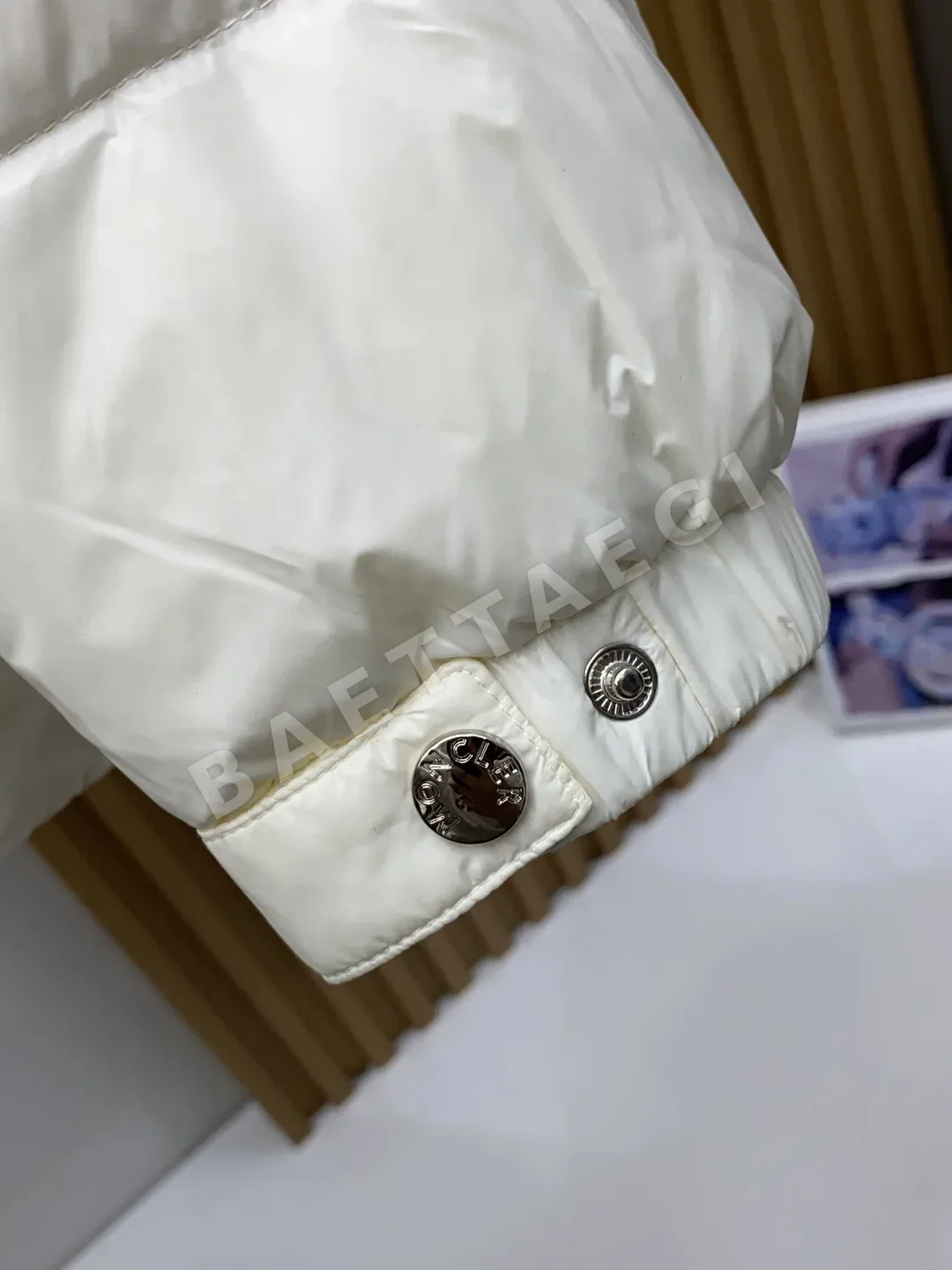 몽클레르 남성 다운 패딩 점퍼 상세 이미지 5