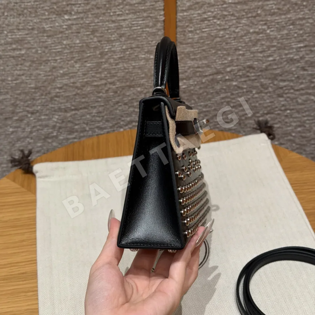 에르메스 켈리 미니 2 블랙 박스 가죽 가방 상세 이미지 3