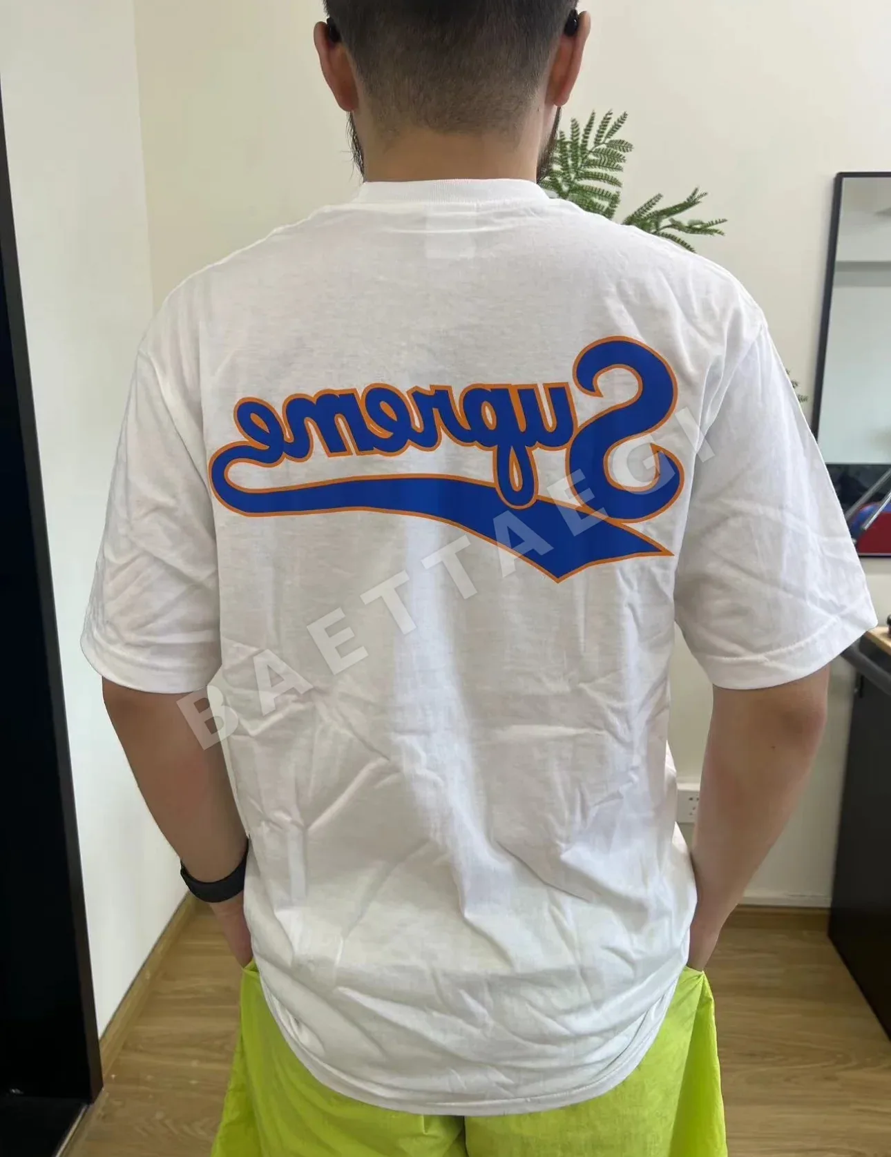 슈프림 백워즈 크루넥 반팔 티셔츠 상세 이미지 5