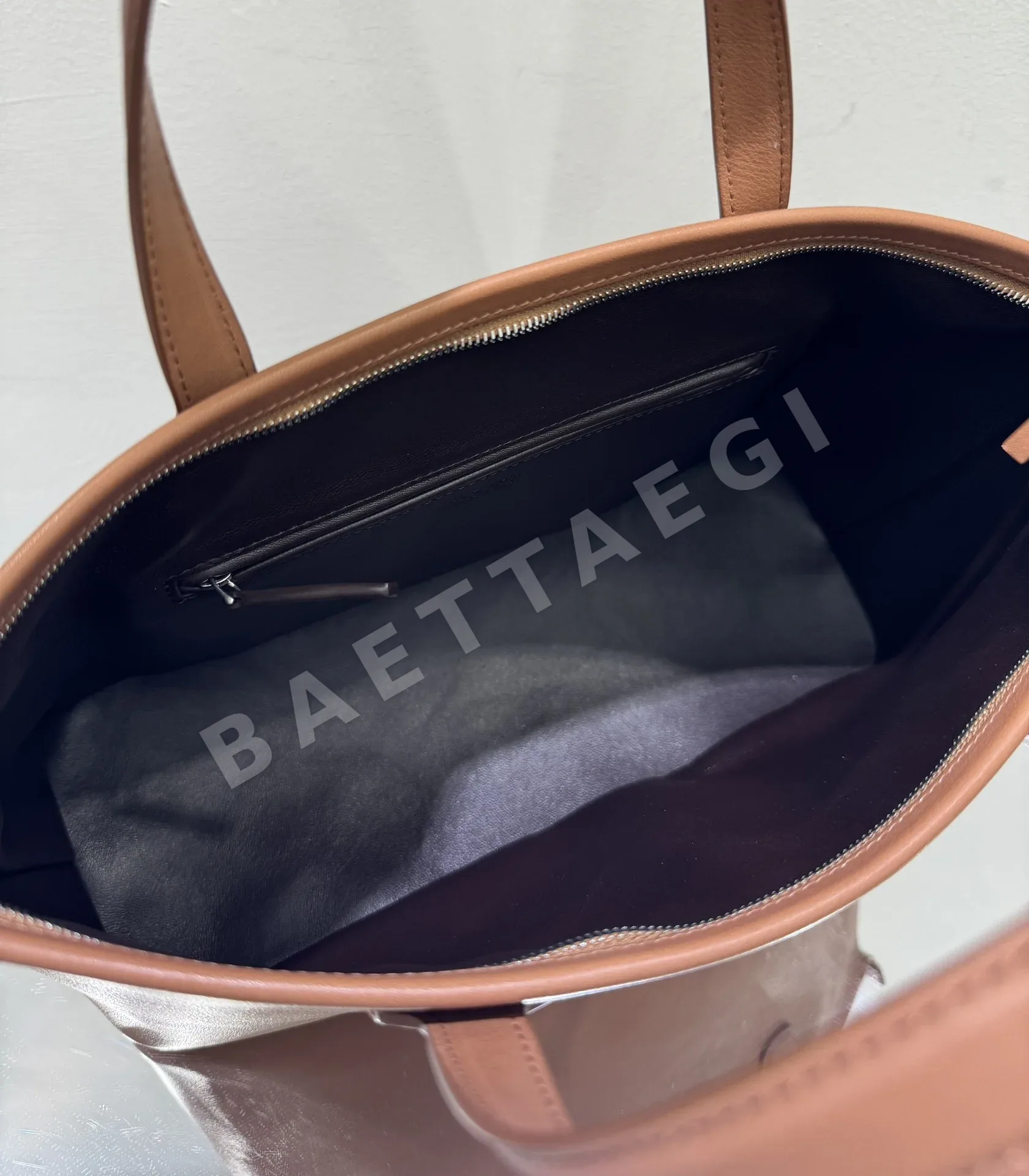 더로우 마르셀 브리프케이스 가방 상세 이미지 8