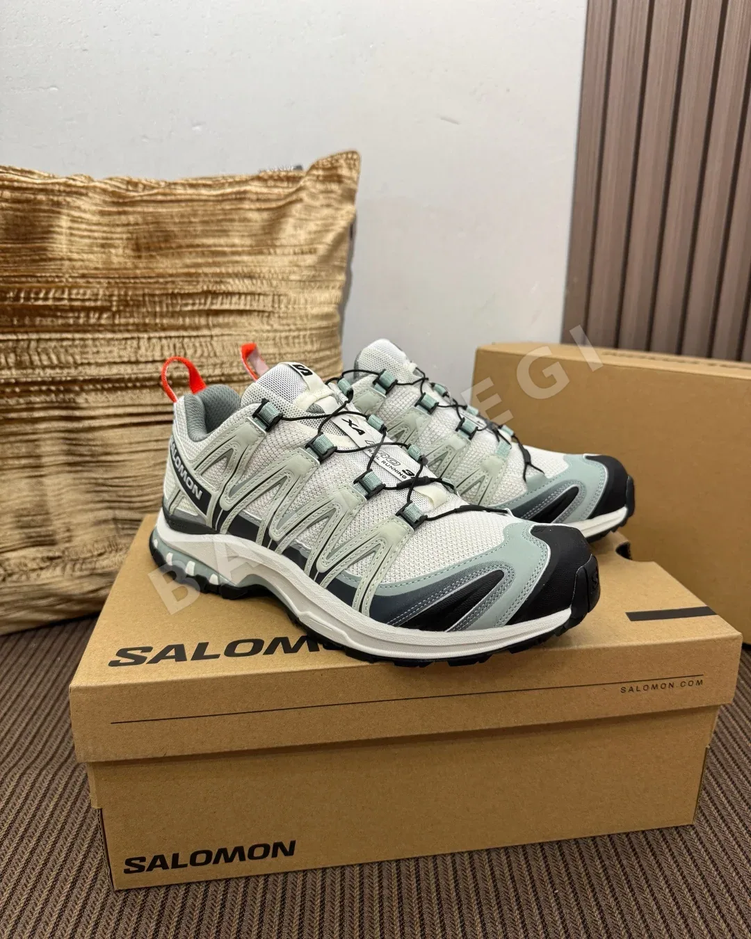 살로몬 XA PRO 3D 트레일 러닝화 상세 이미지 5