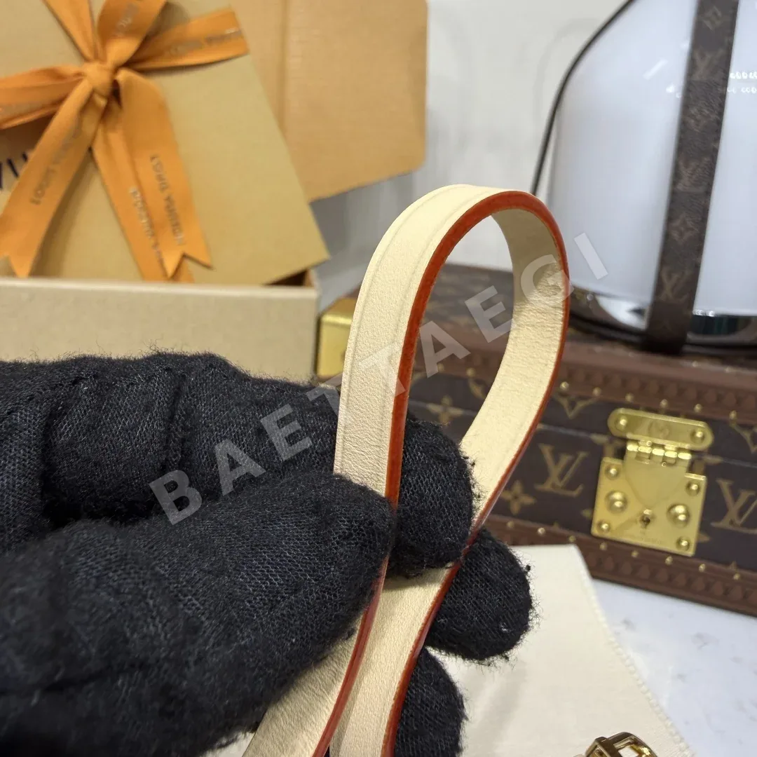 루이비통 포쉐트 파피용 핸드백 M29881 상세 이미지 8