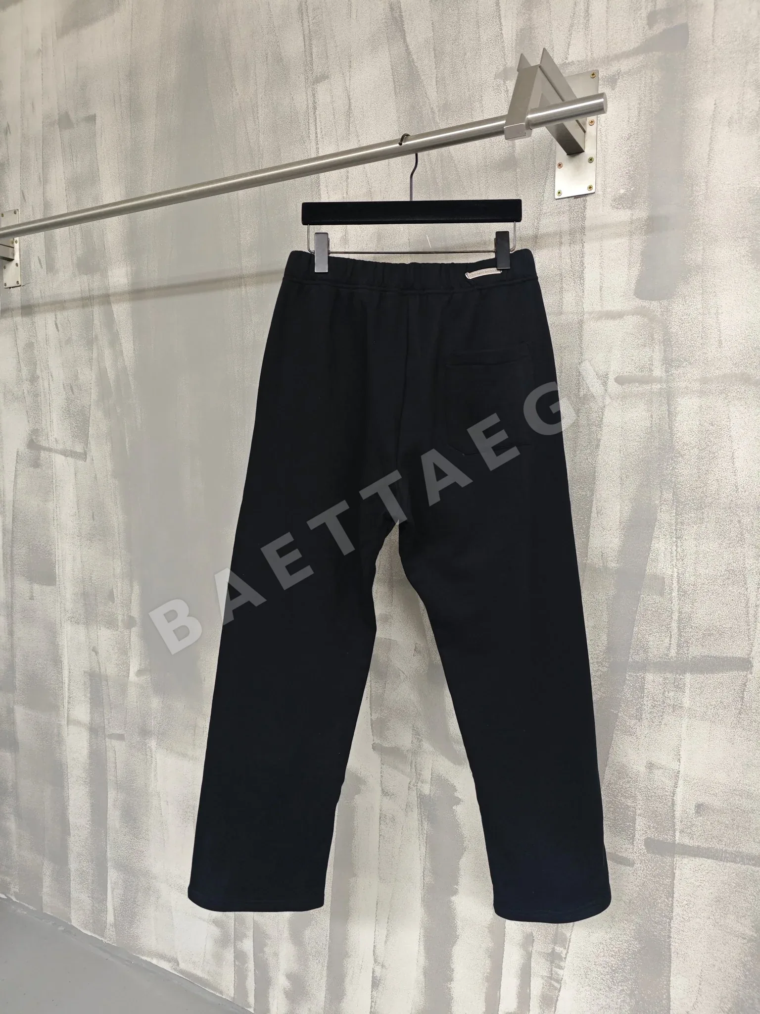 크롬하츠 산스크리트 자수 남성 바지 상세 이미지 2
