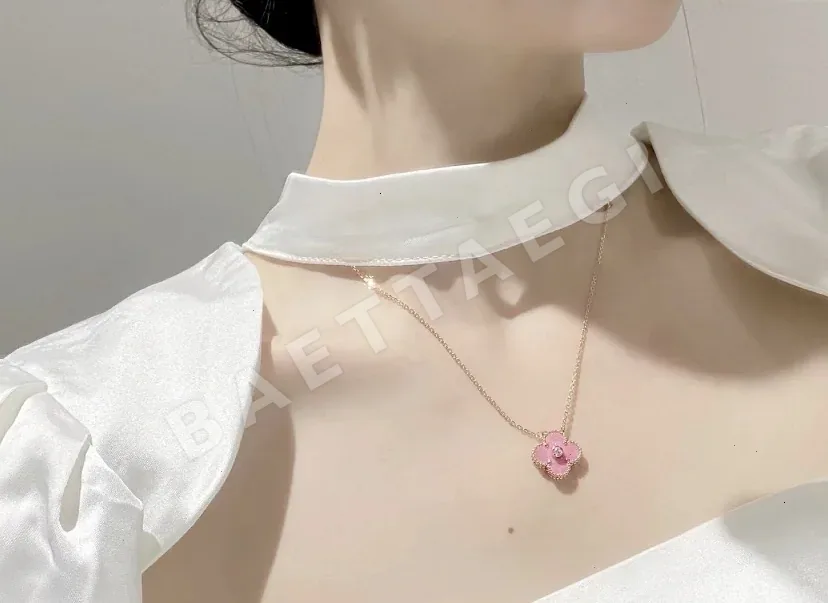 반클리프앤아펠 빈티지 알함브라 로즈 골드 목걸이 상세 이미지 3