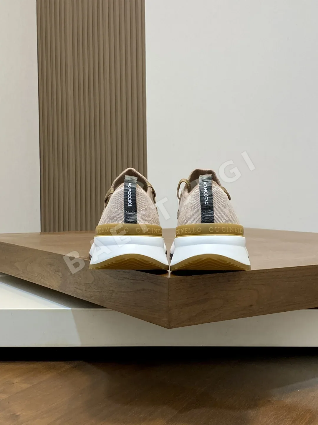 브루넬로쿠치넬리 소가죽 스웨이드 남성 캐주얼 슈즈 상세 이미지 8