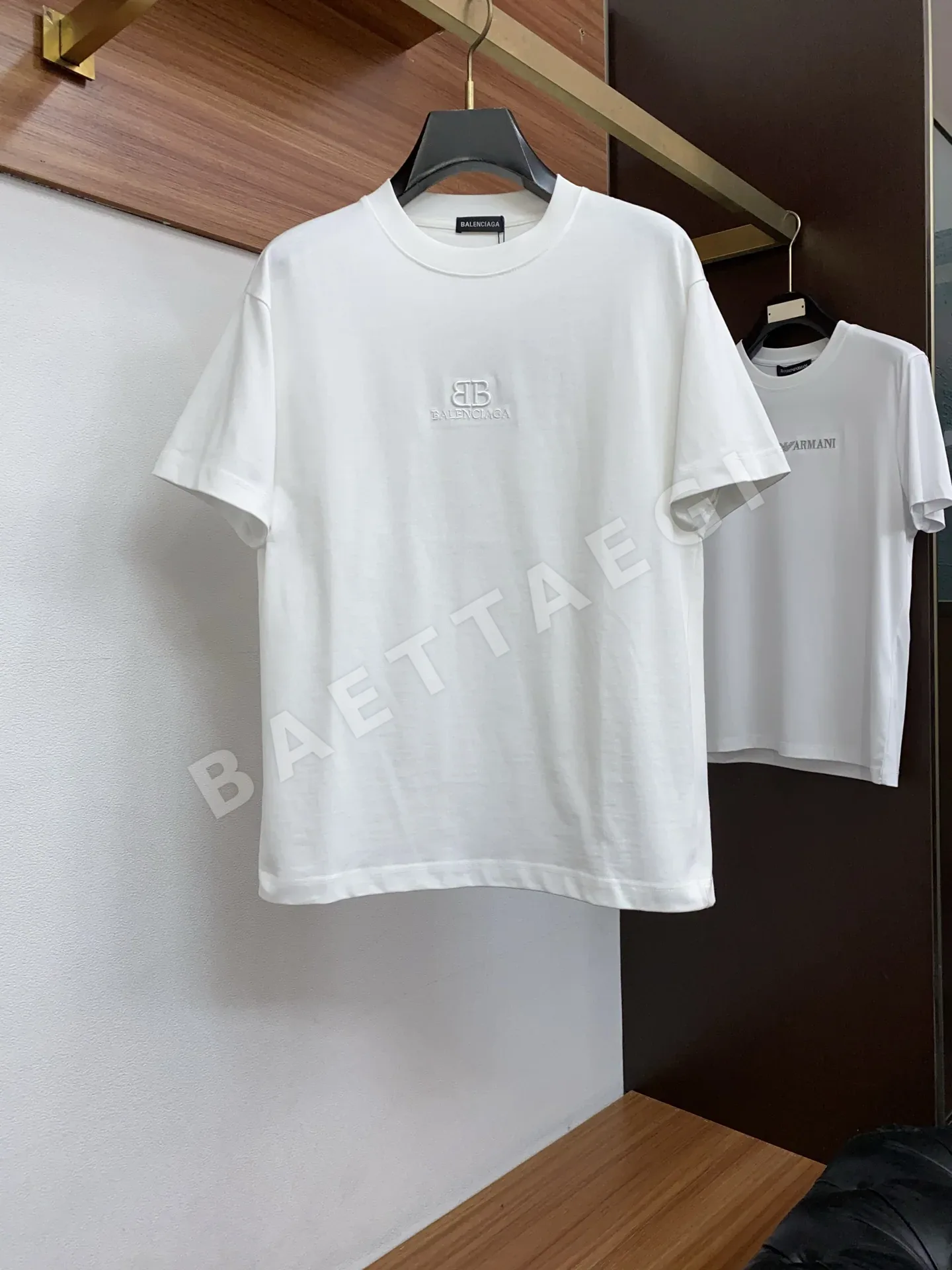 발렌시아가 남성 반팔 티셔츠 49130