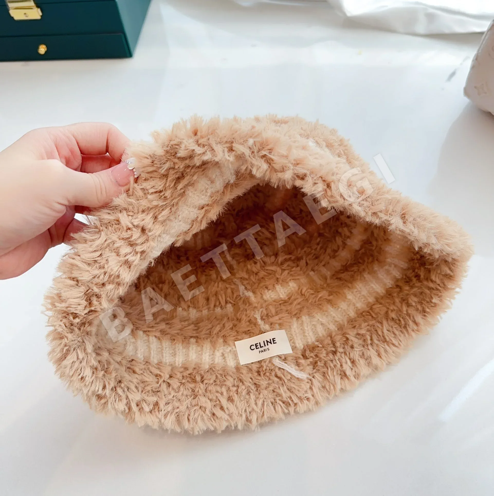 셀린느 램 울 버킷 햇 상세 이미지 7