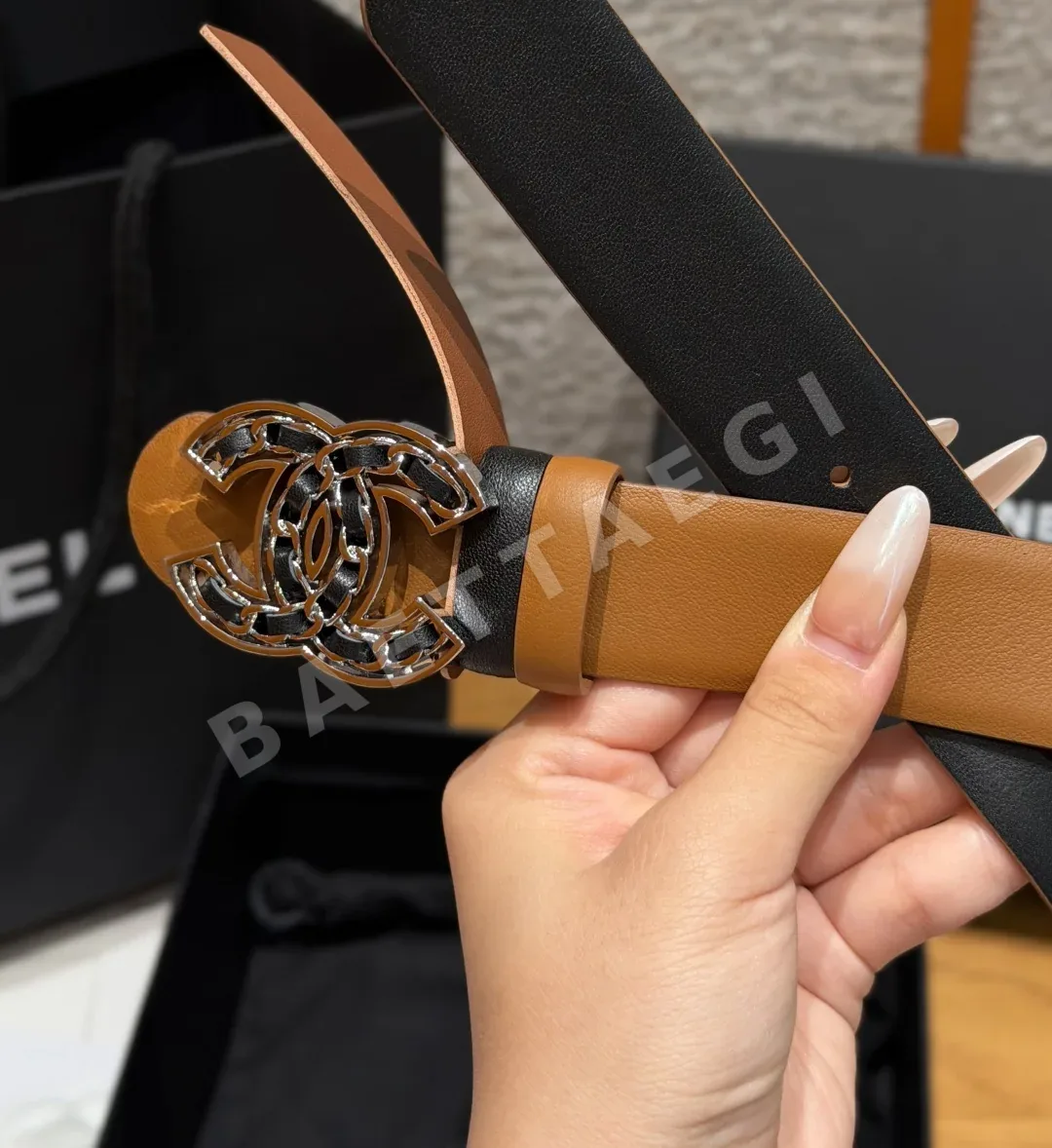 샤넬 리버시블 카프스킨 버클 벨트 상세 이미지 3