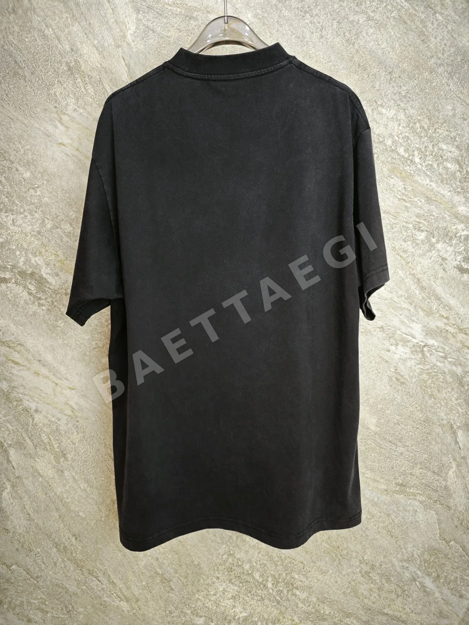 발렌시아가 레터링 반팔 셔츠 P160 상세 이미지 2