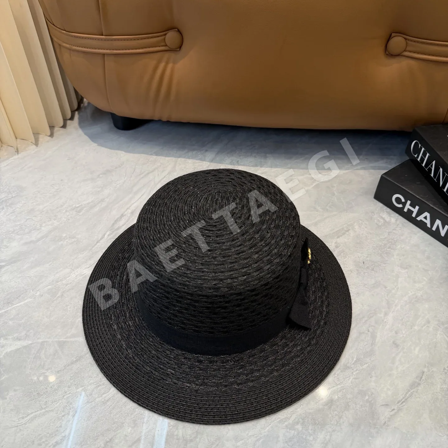 샤넬 플랫톱 린넨 밀짚모자 185386