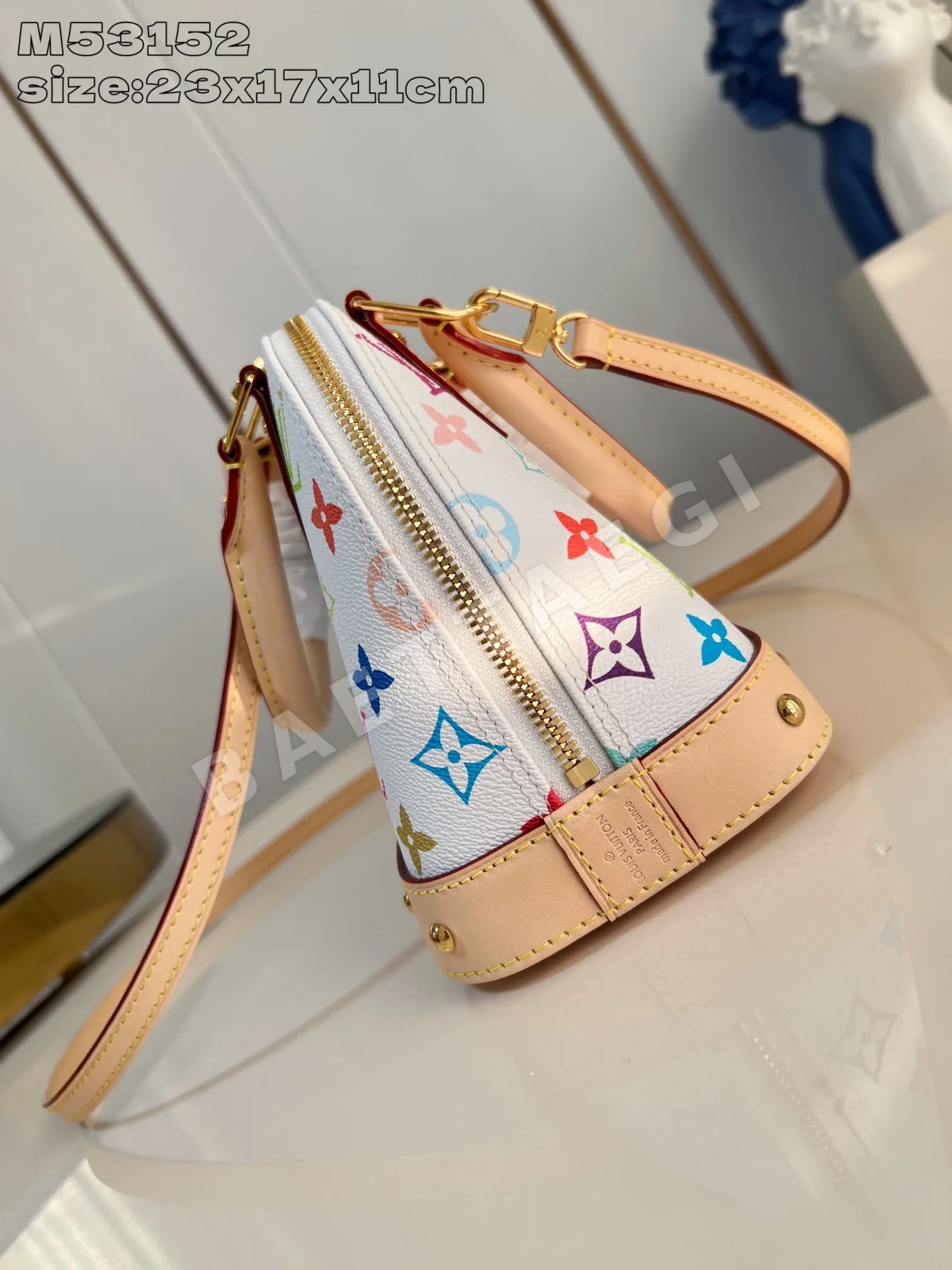 루이비통 화이트 알마 BB 핸드백 M53152 상세 이미지 3