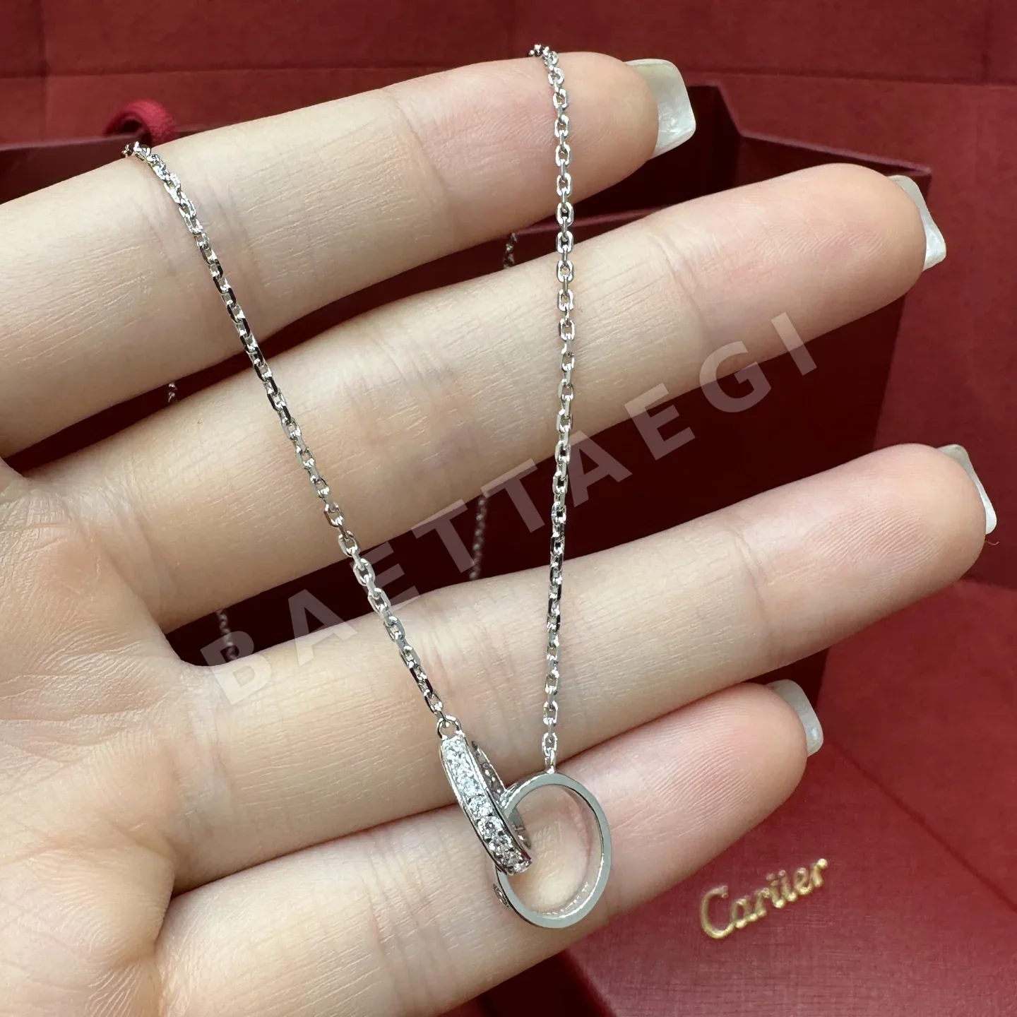 까르띠에 LOVE 더블 링 하프 파베 다이아몬드 목걸이 178382