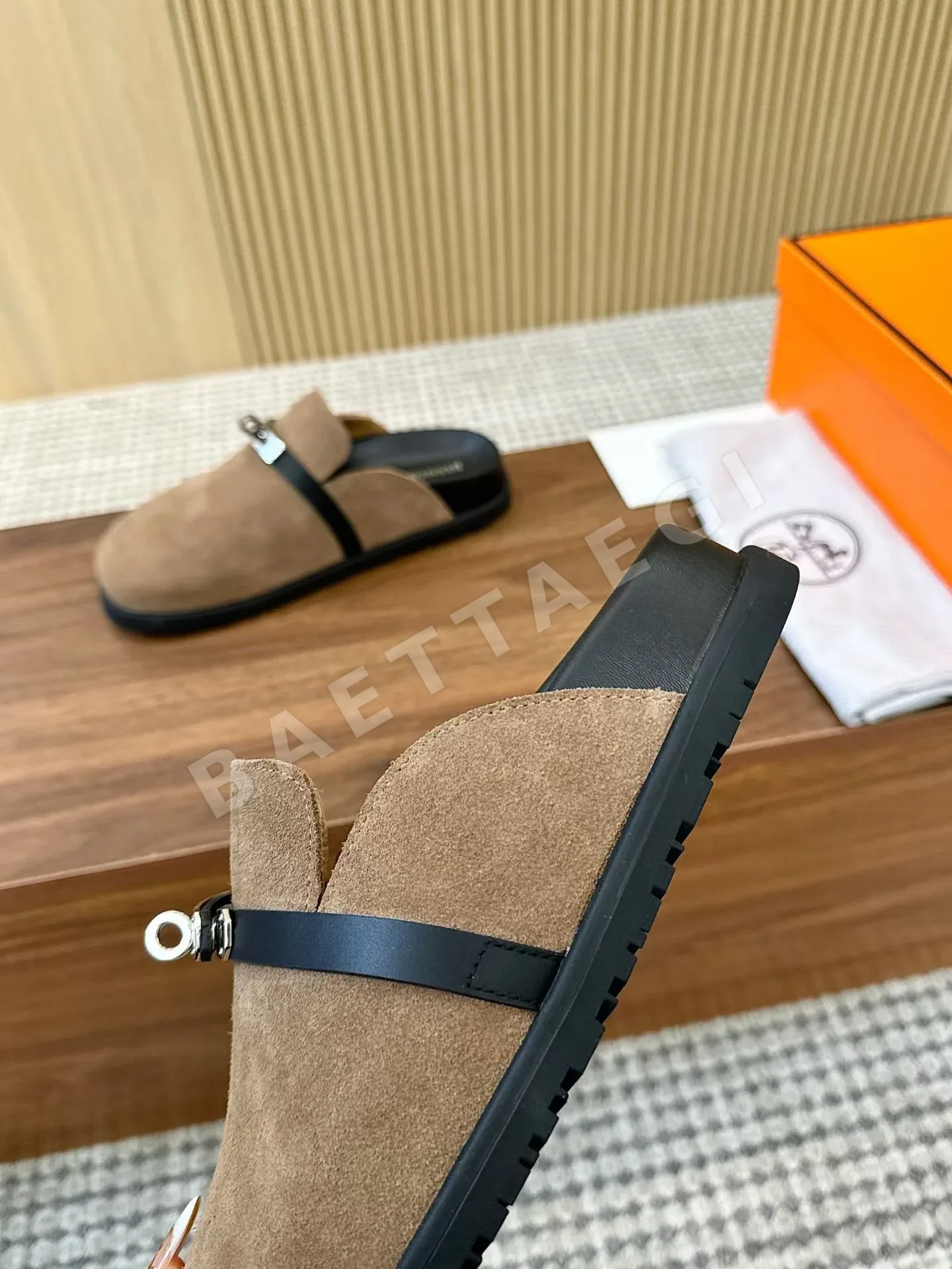에르메스 뮬 슬리퍼 남녀신발 램스킨 상세 이미지 7