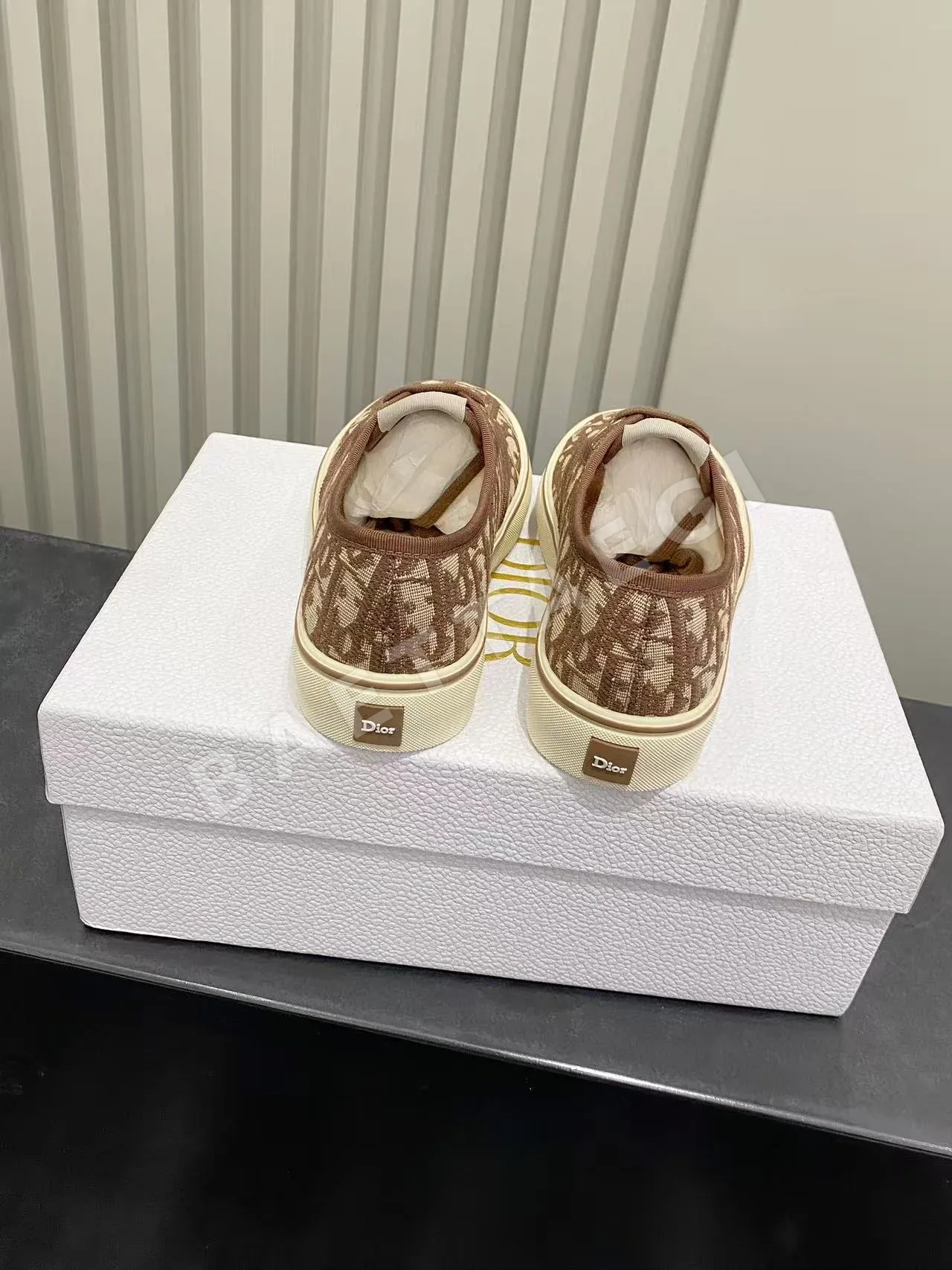 디올 신발 상세 이미지 8