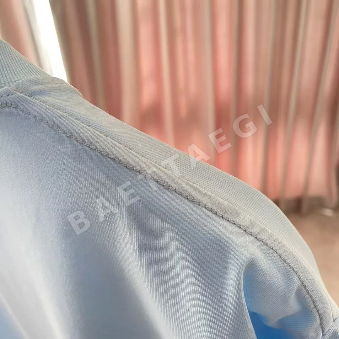 프라다 유니섹스 레터 로고 반팔 티셔츠 상세 이미지 8