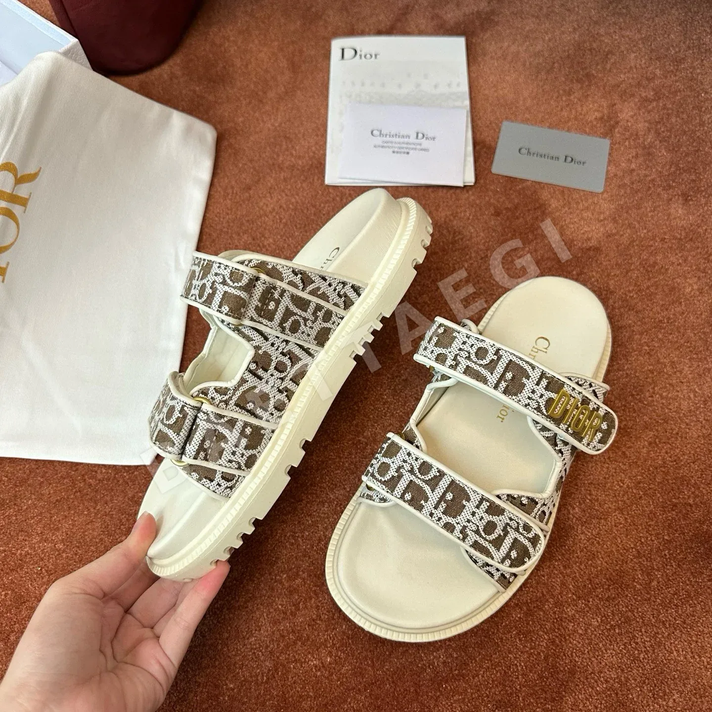 디올 자수 자카드 샌들 상세 이미지 5