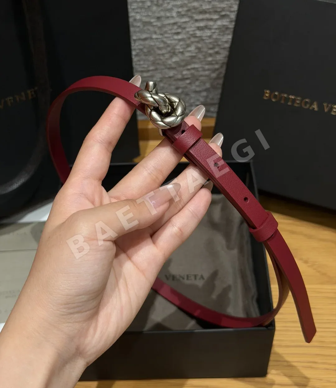 보테가베네타 미니 노트 소가죽 벨트 상세 이미지 3