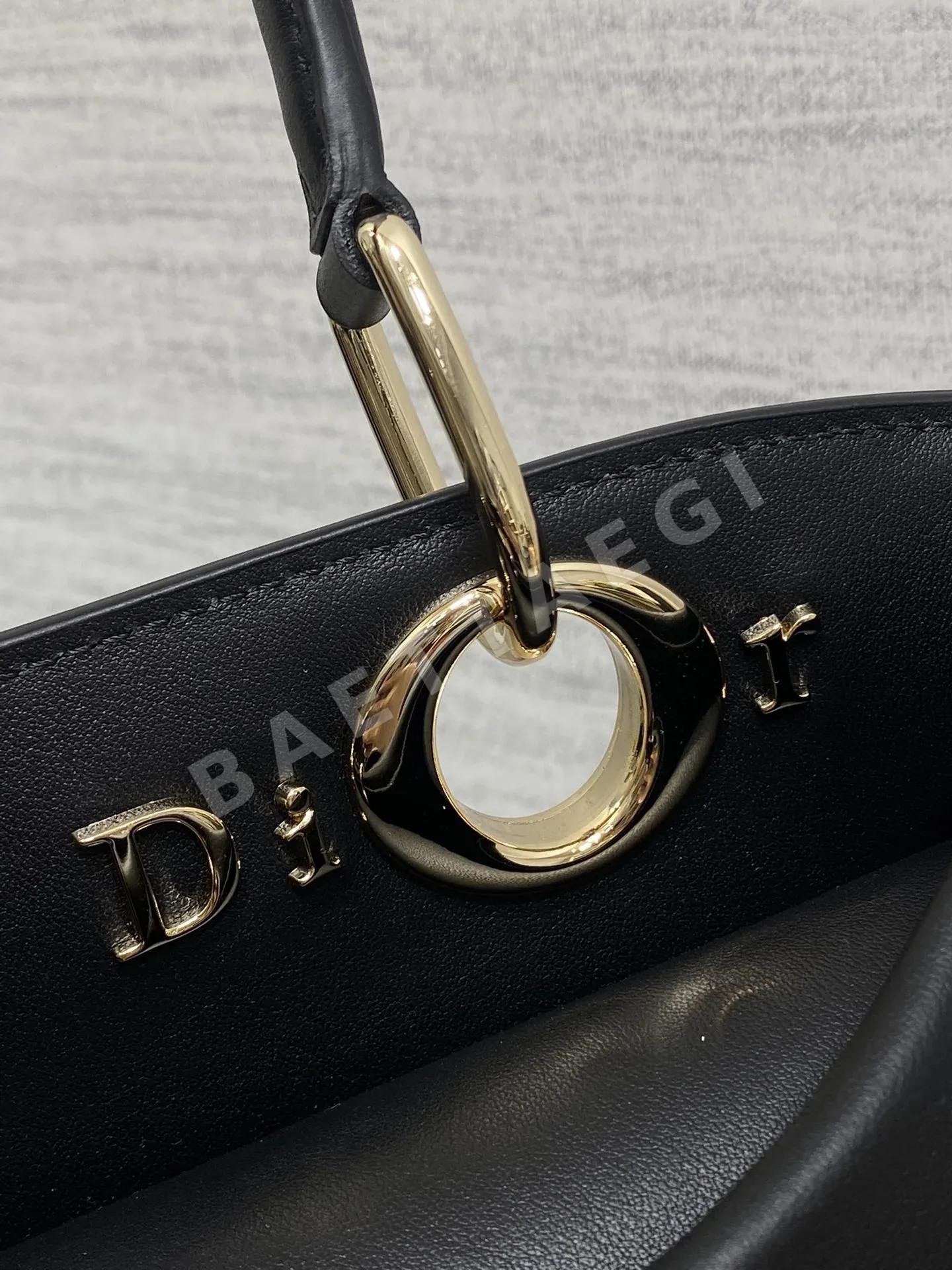 디올 리본 싱글 핸들 숄더백 상세 이미지 3